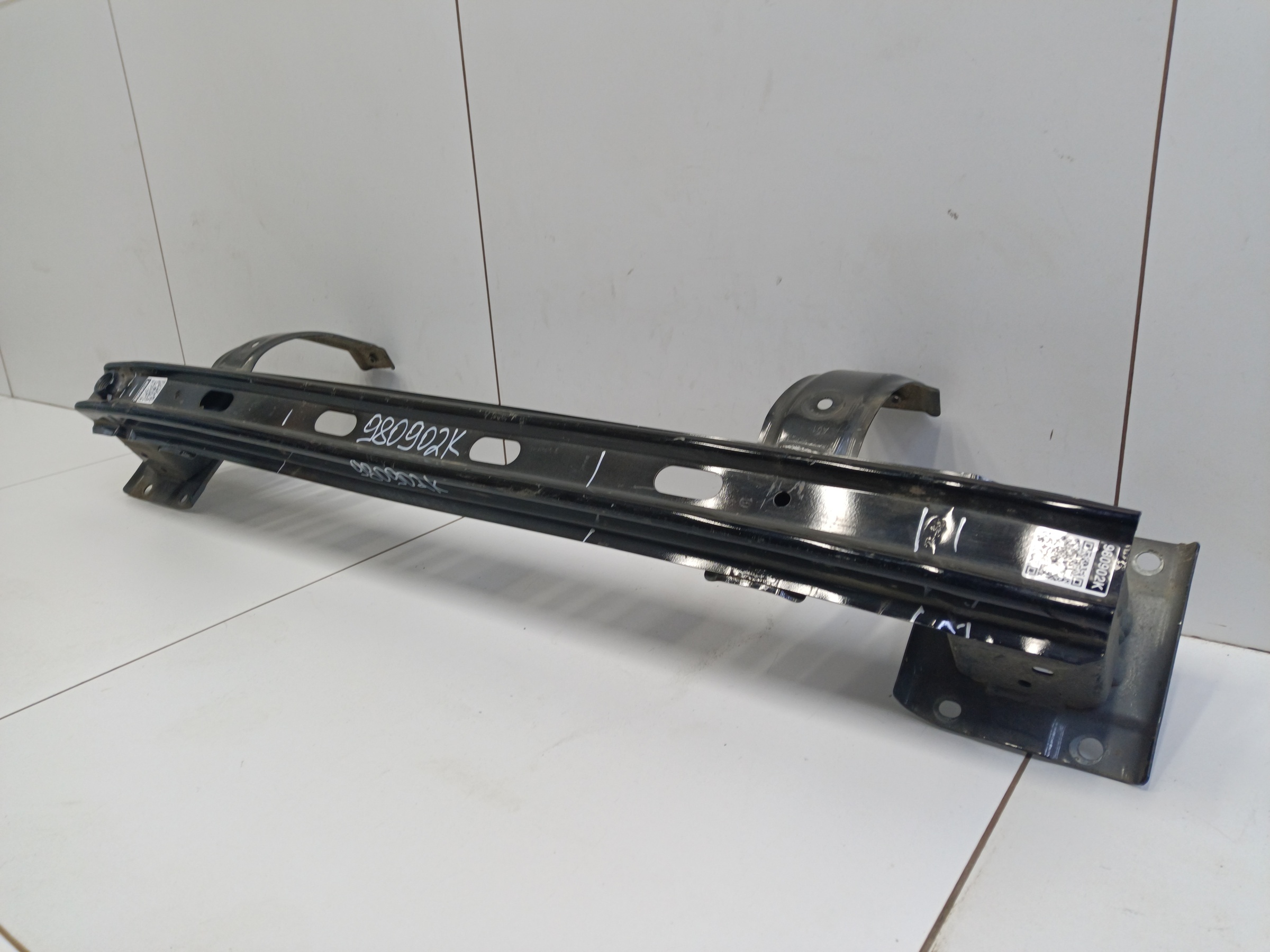 Усилитель заднего бампера Haval Jolion