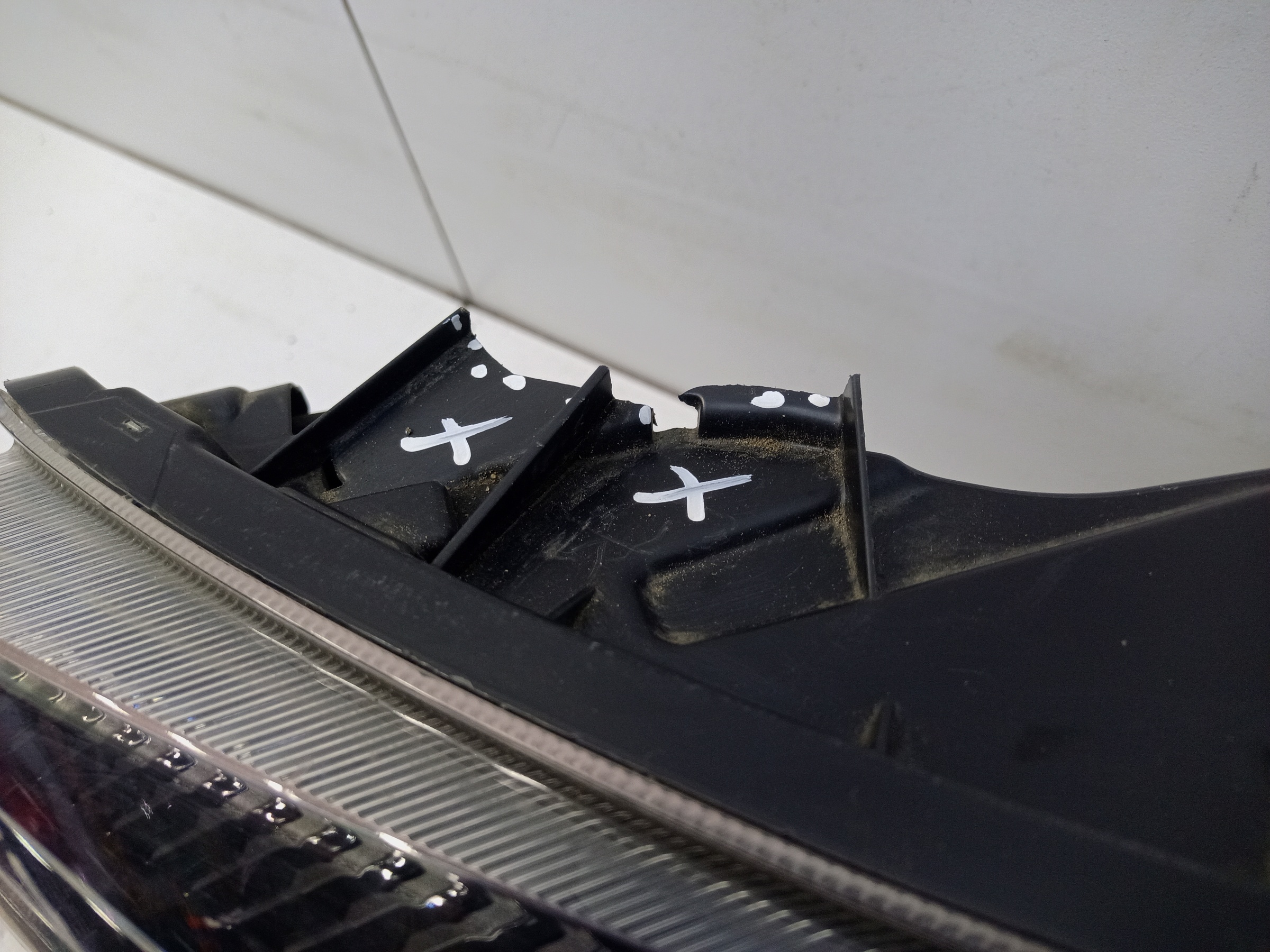 Фара передняя левая Lada Vesta Restail LED