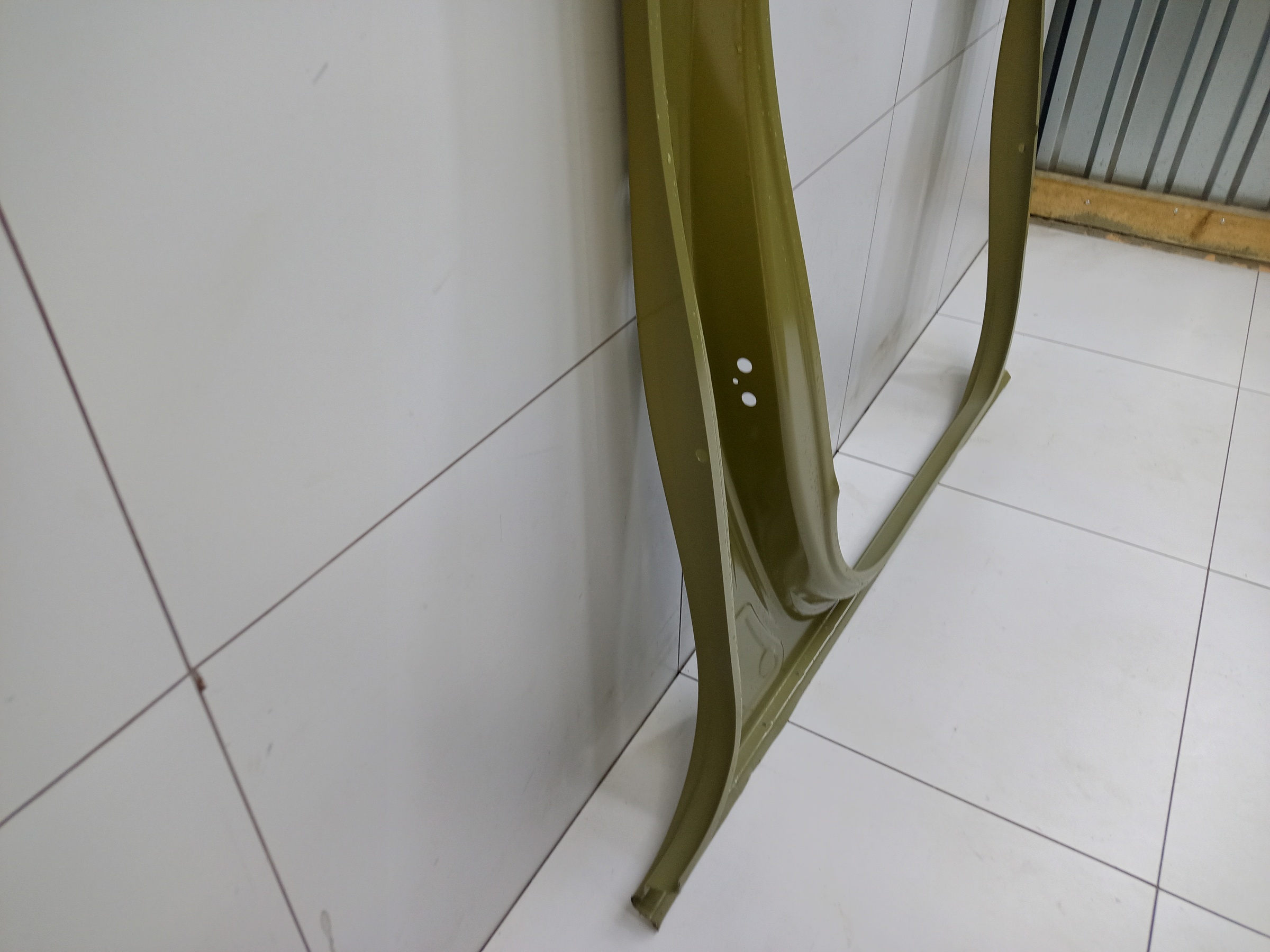 Панель кузова боковая левая Haval H3