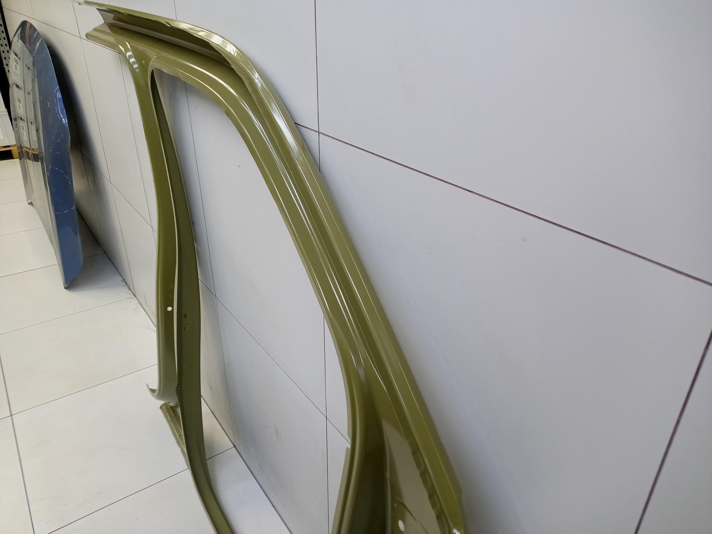 Панель кузова боковая левая Haval H3