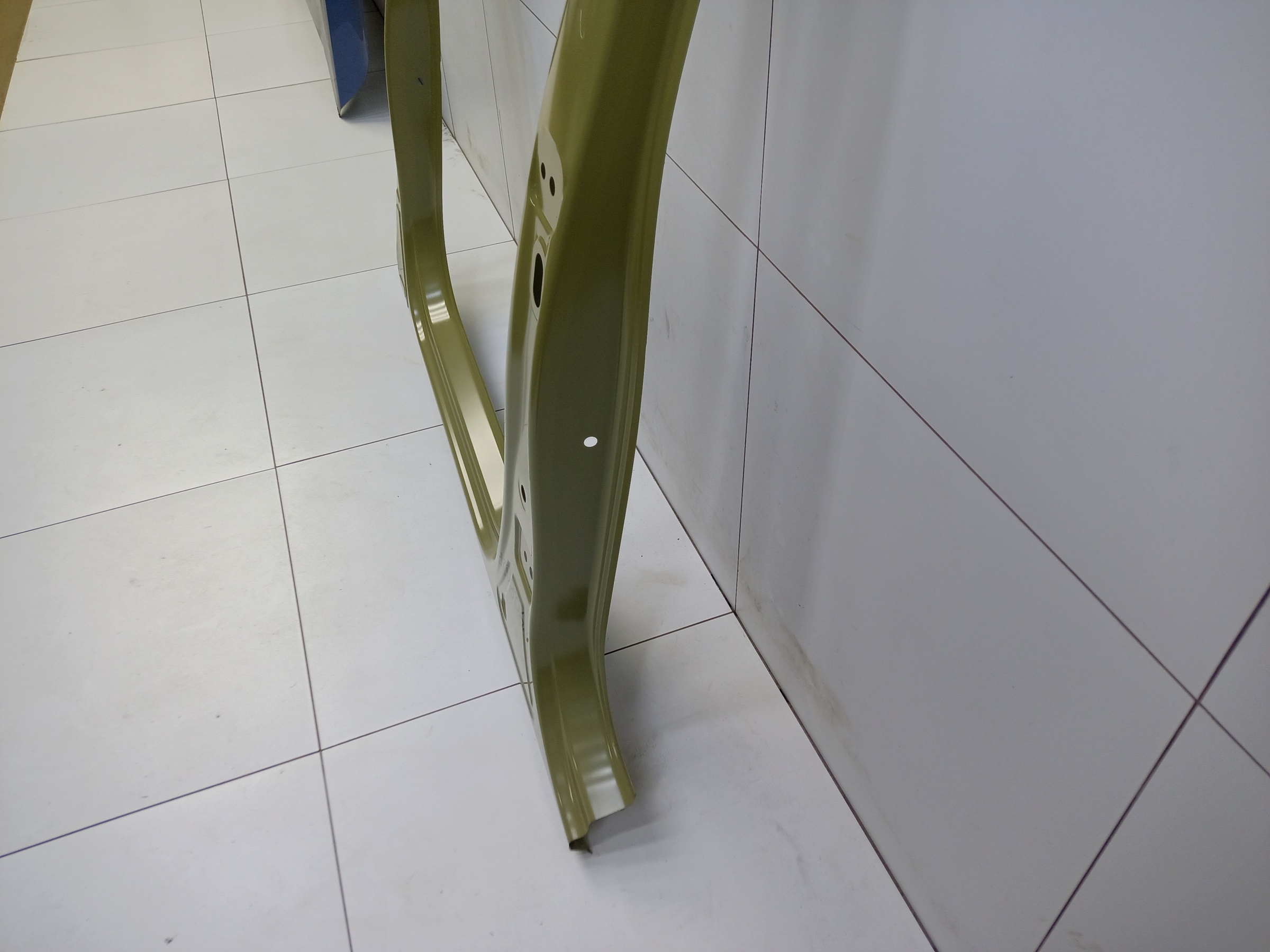 Панель кузова боковая левая Haval H3