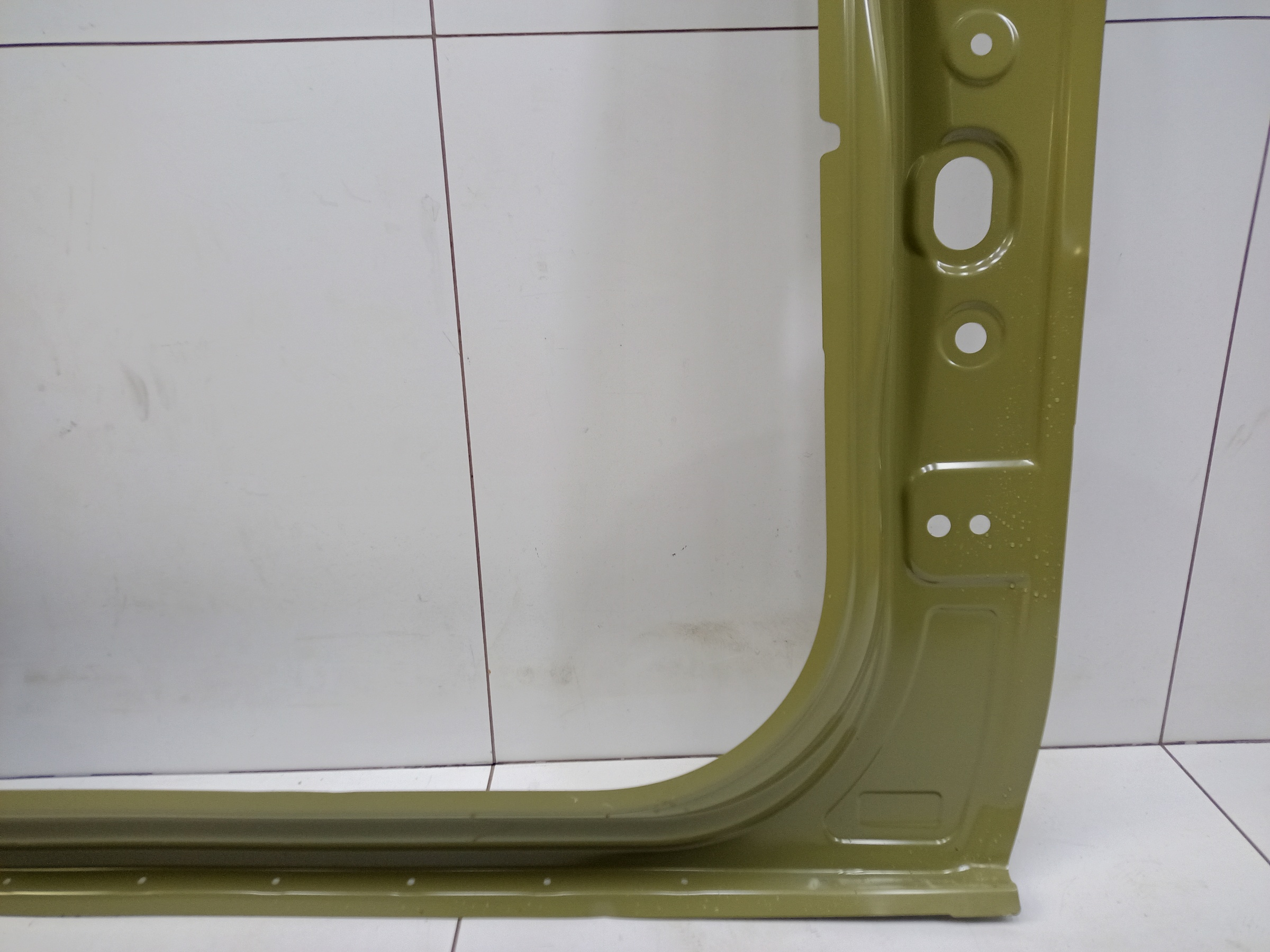 Панель кузова боковая левая Haval H3