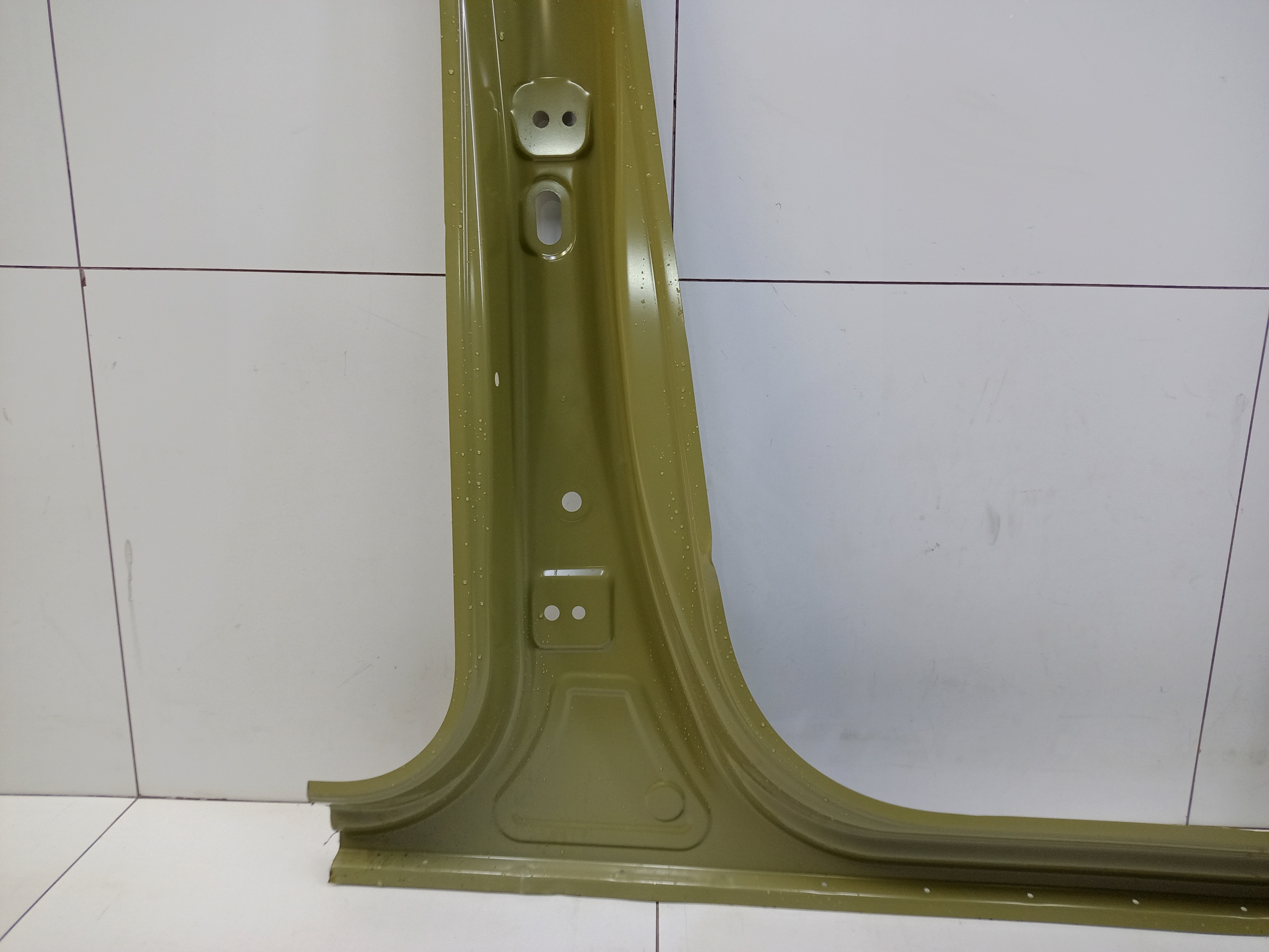 Панель кузова боковая левая Haval H3