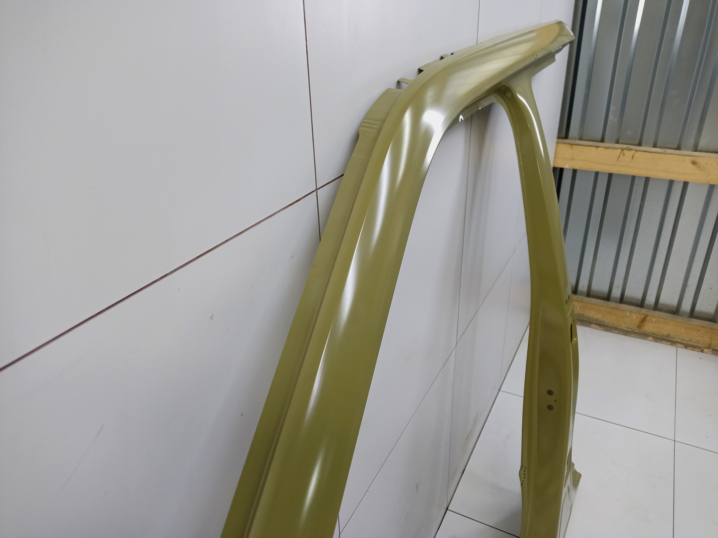 Панель кузова боковая левая Haval H3