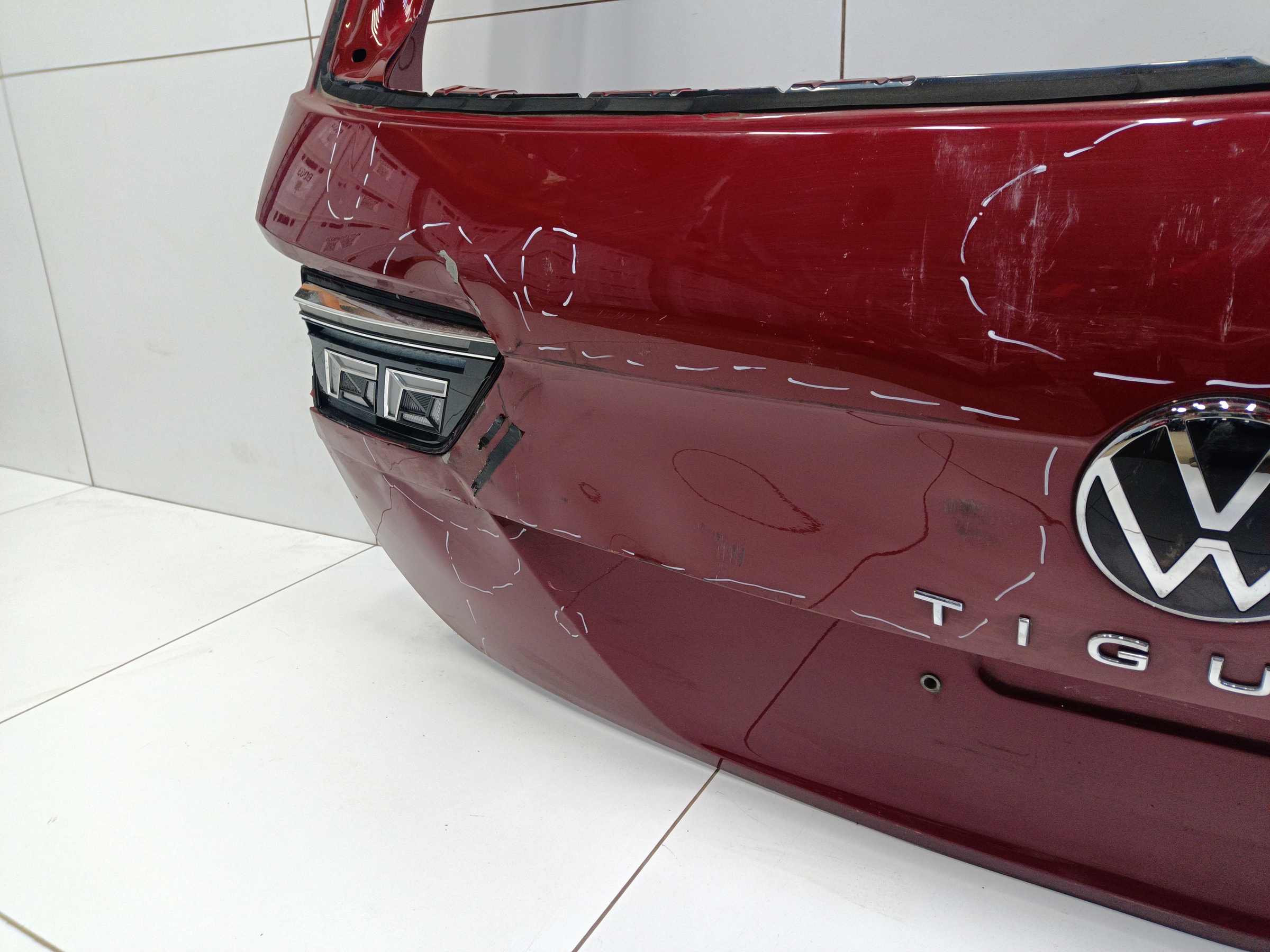 Крышка багажника Volkswagen Tiguan 2