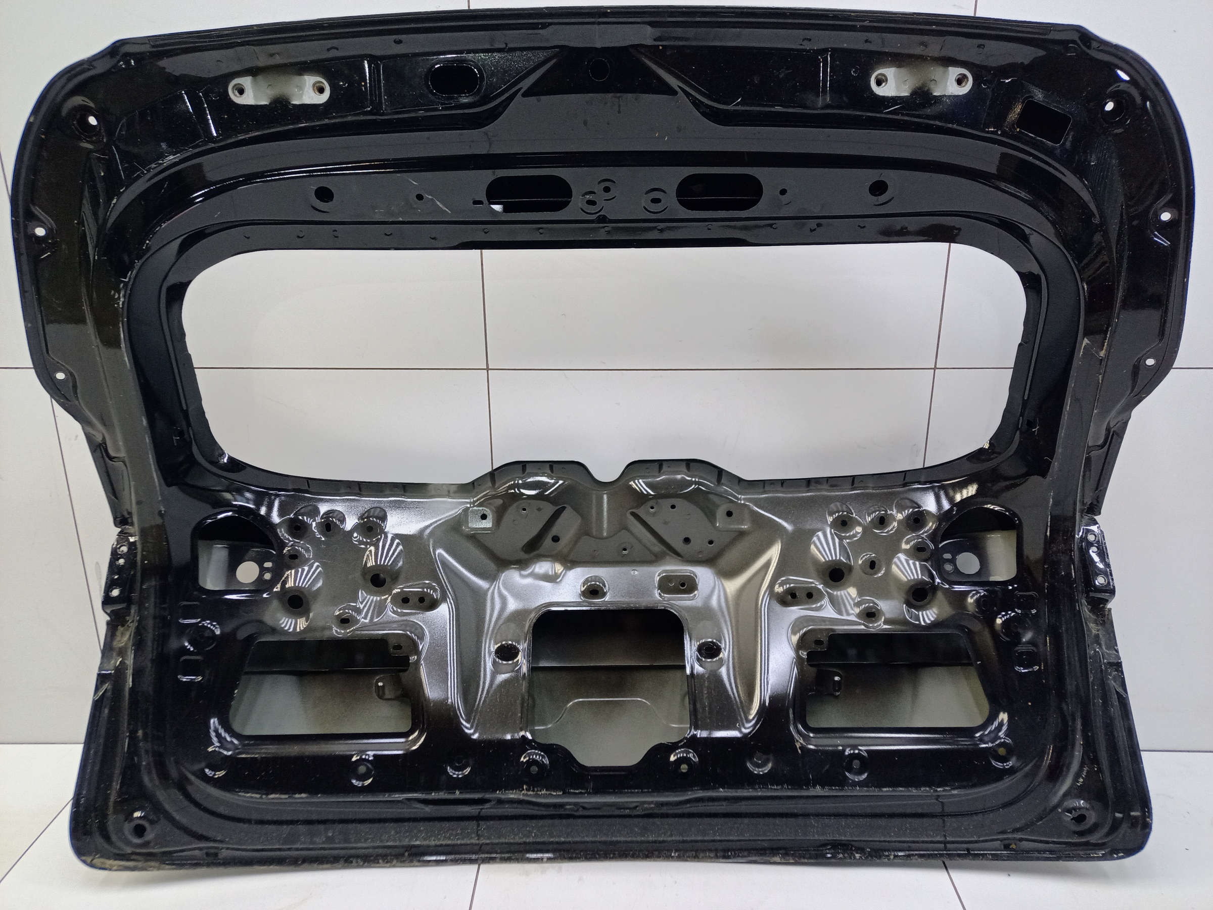 Крышка багажника Haval Jolion