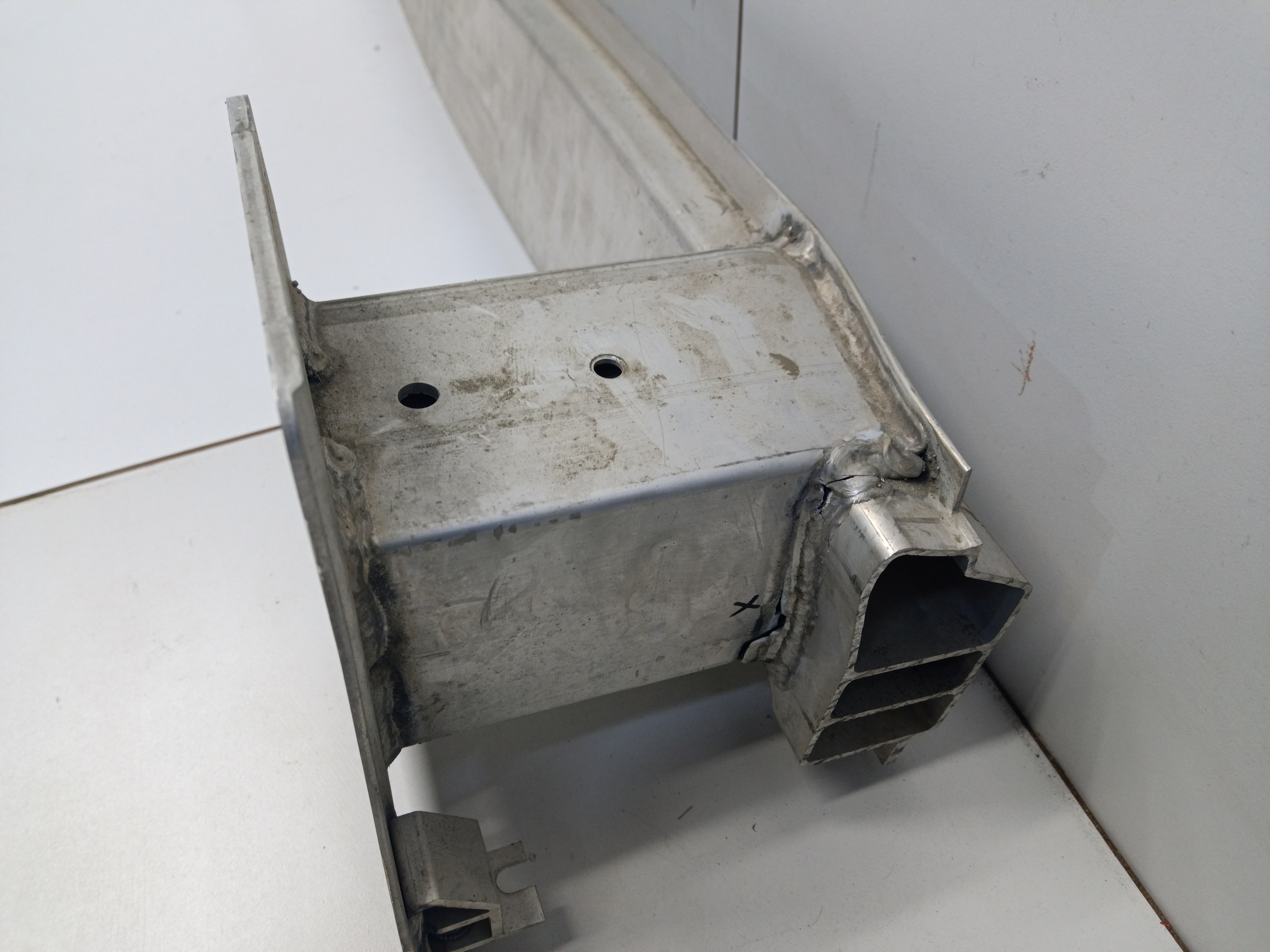 Усилитель заднего бампера BMW X5 G05