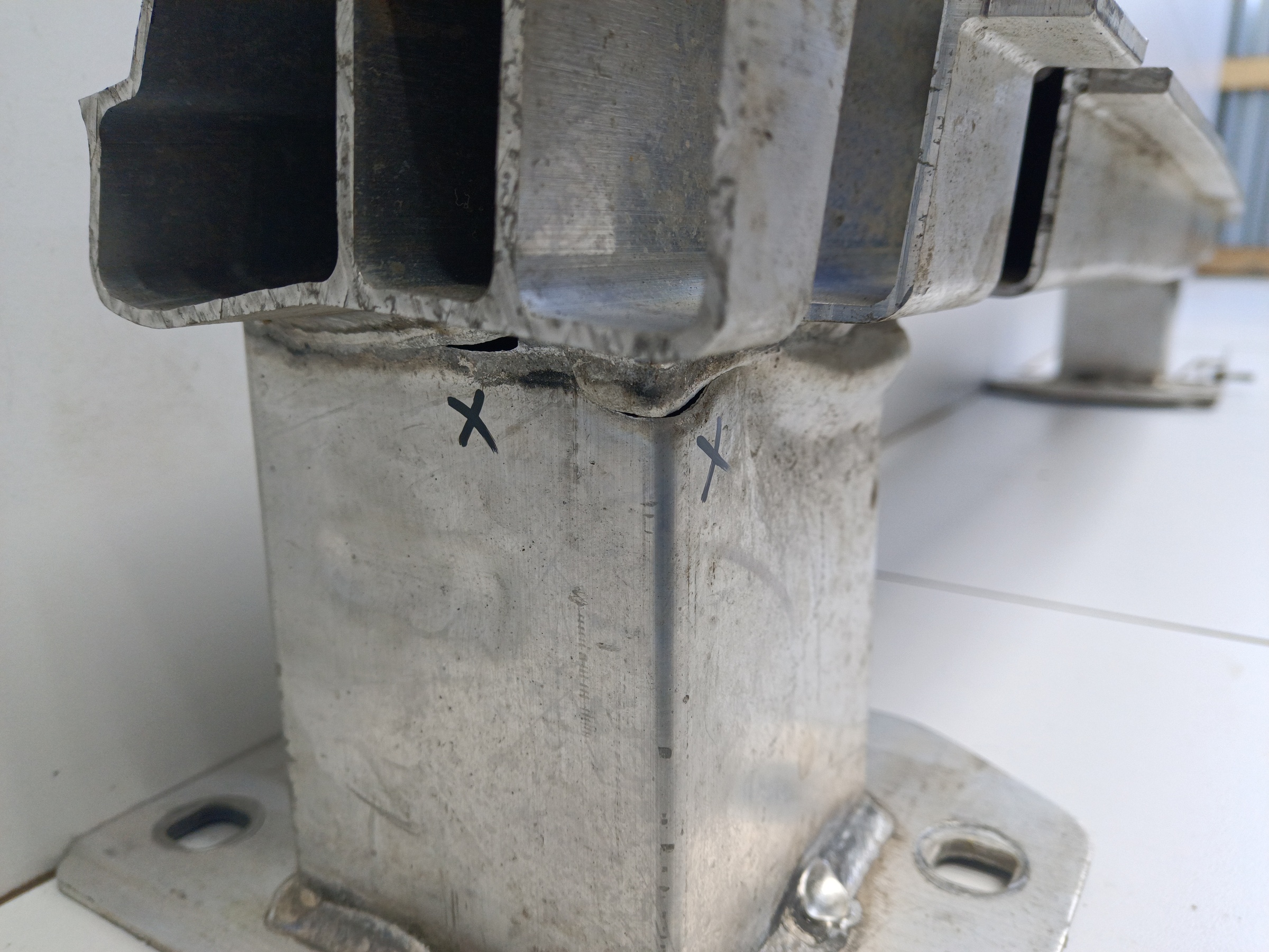 Усилитель заднего бампера BMW X5 G05