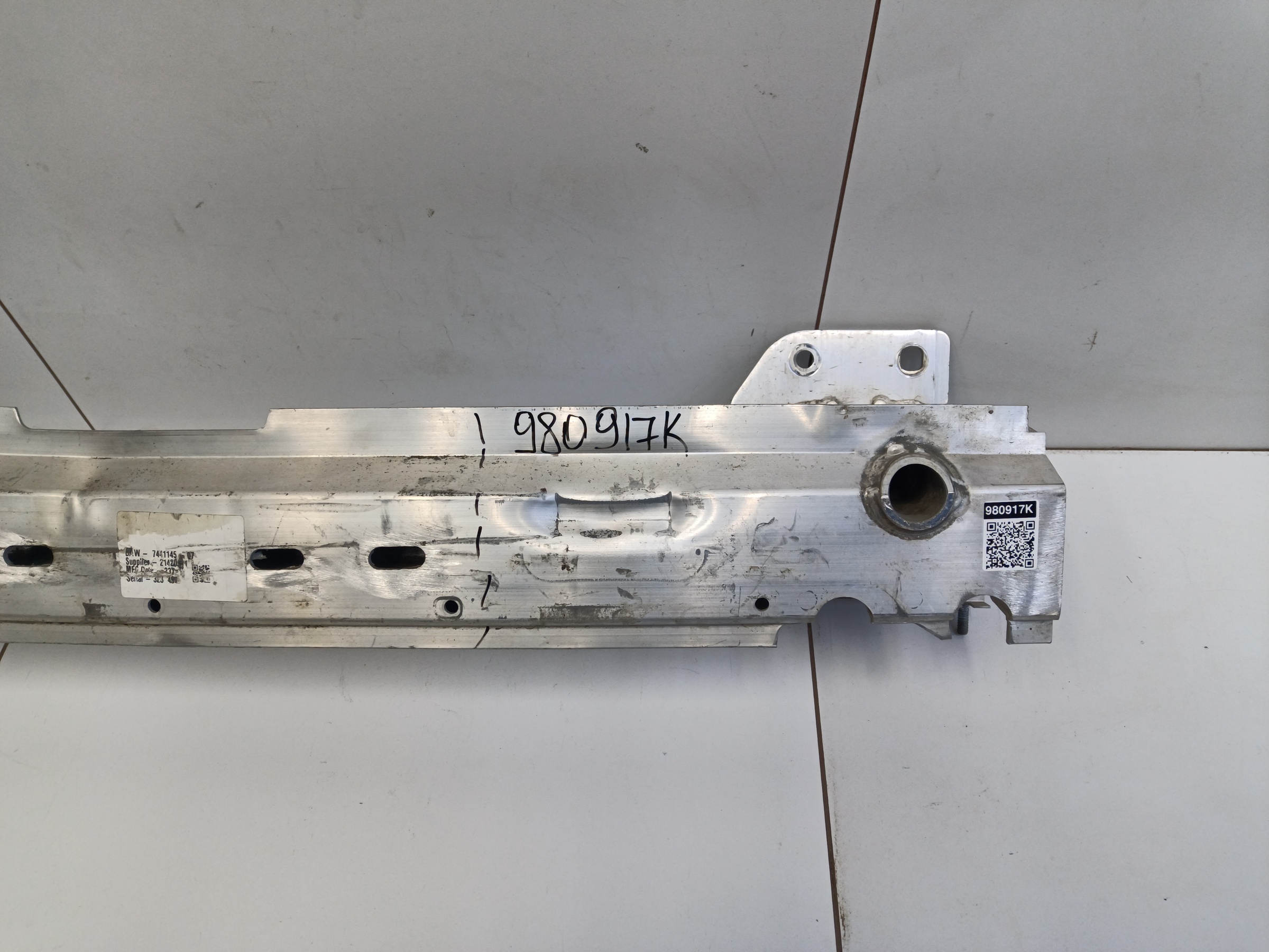 Усилитель заднего бампера BMW X5 G05