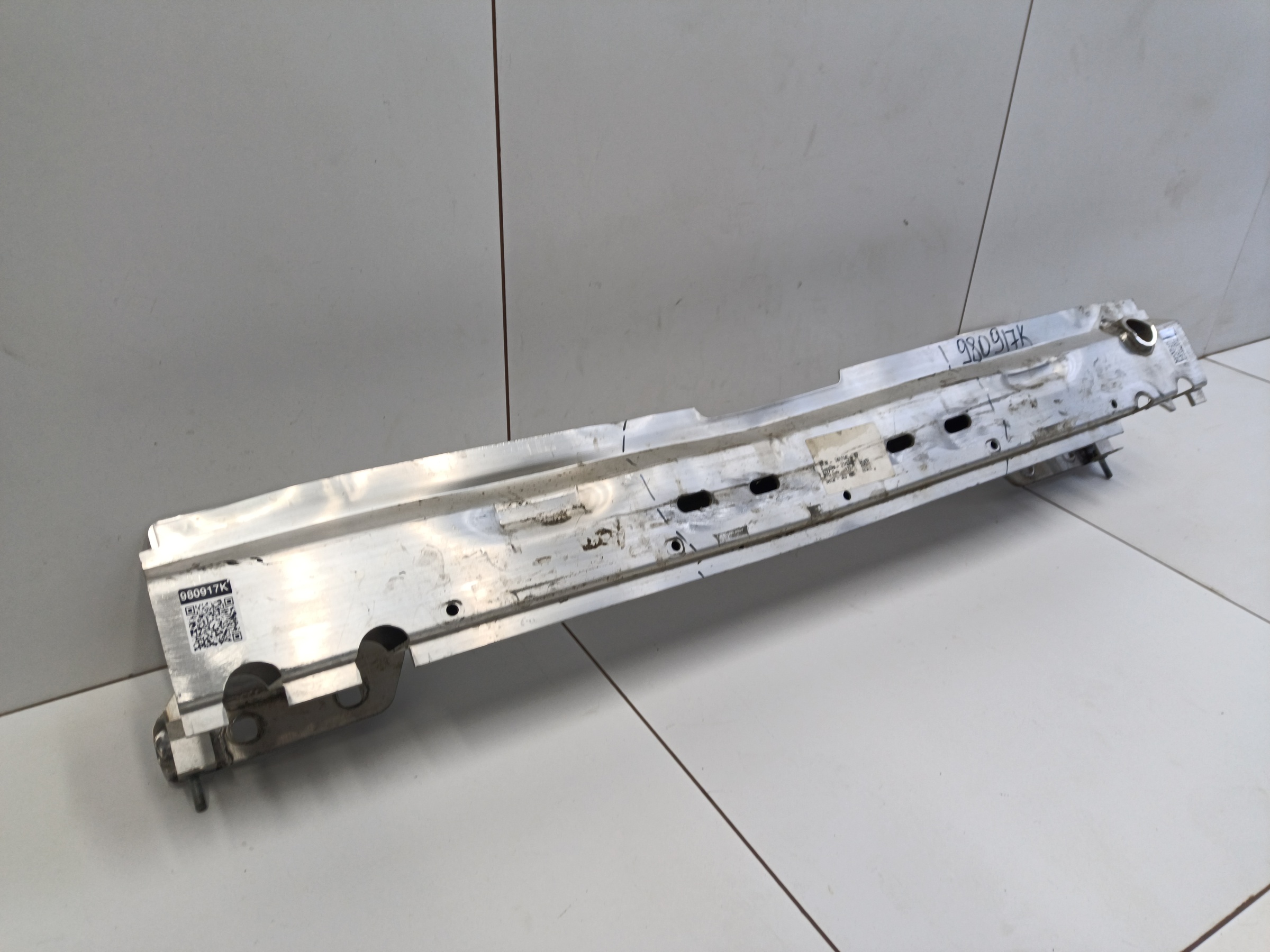 Усилитель заднего бампера BMW X5 G05