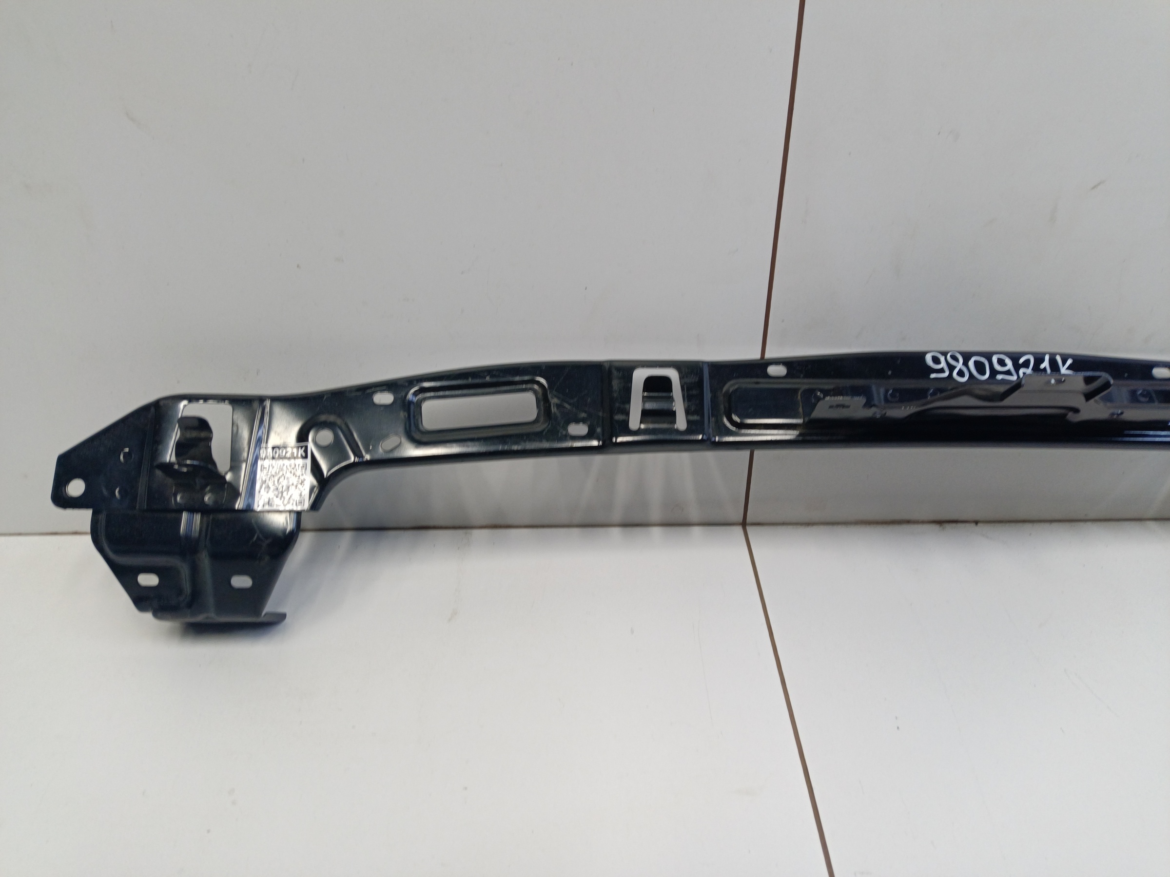 Кронштейн переднего бампера Tank 500