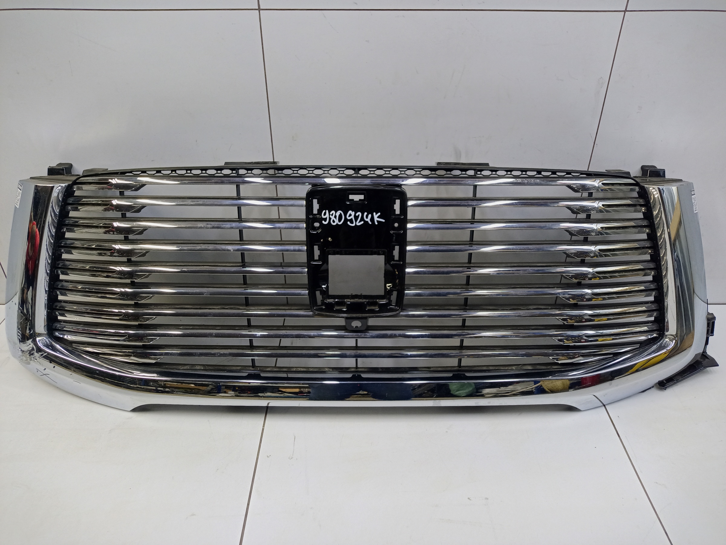 Решетка радиатора Tank 500