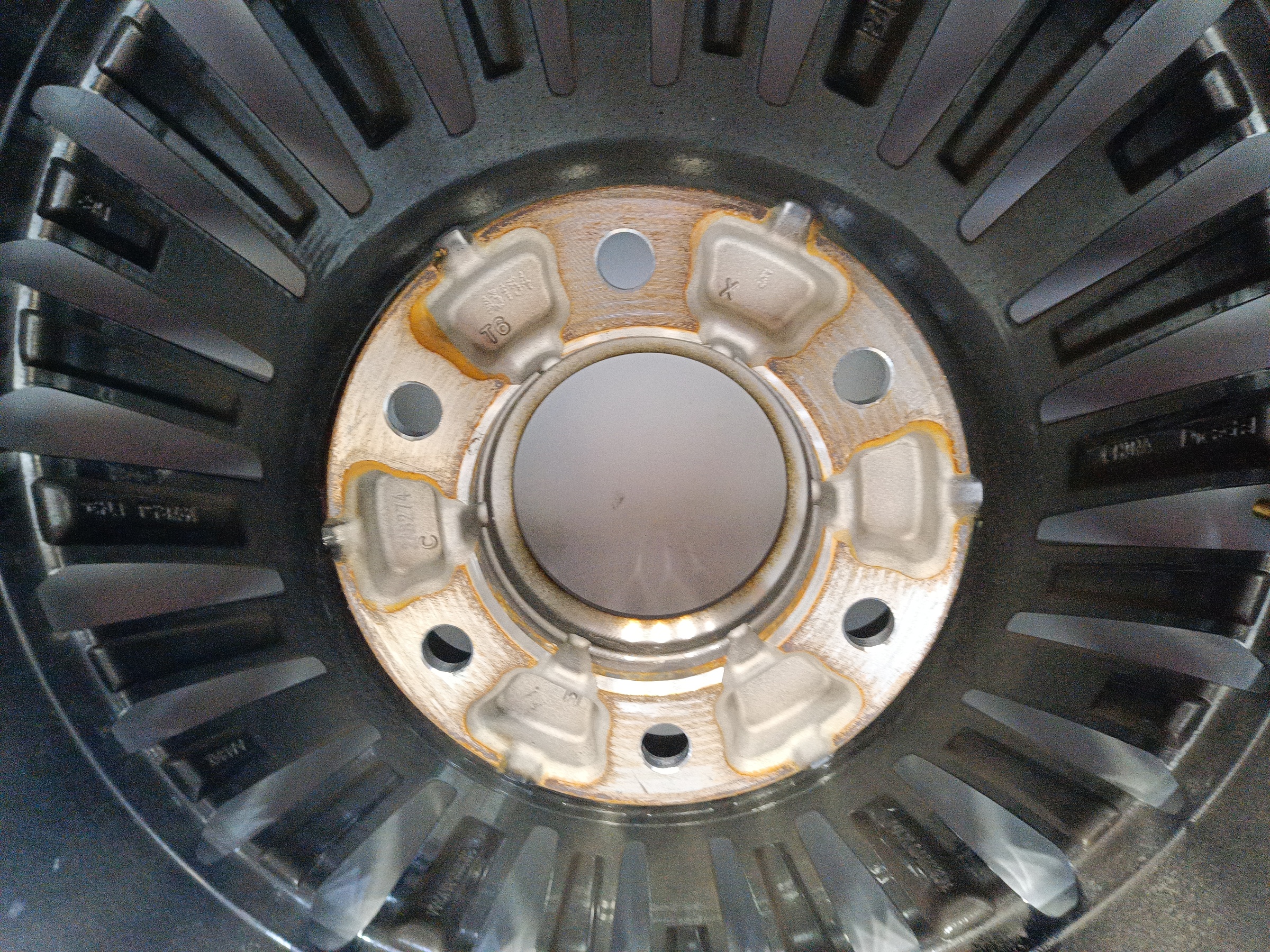 Диск колеса литой Tank 500 R19