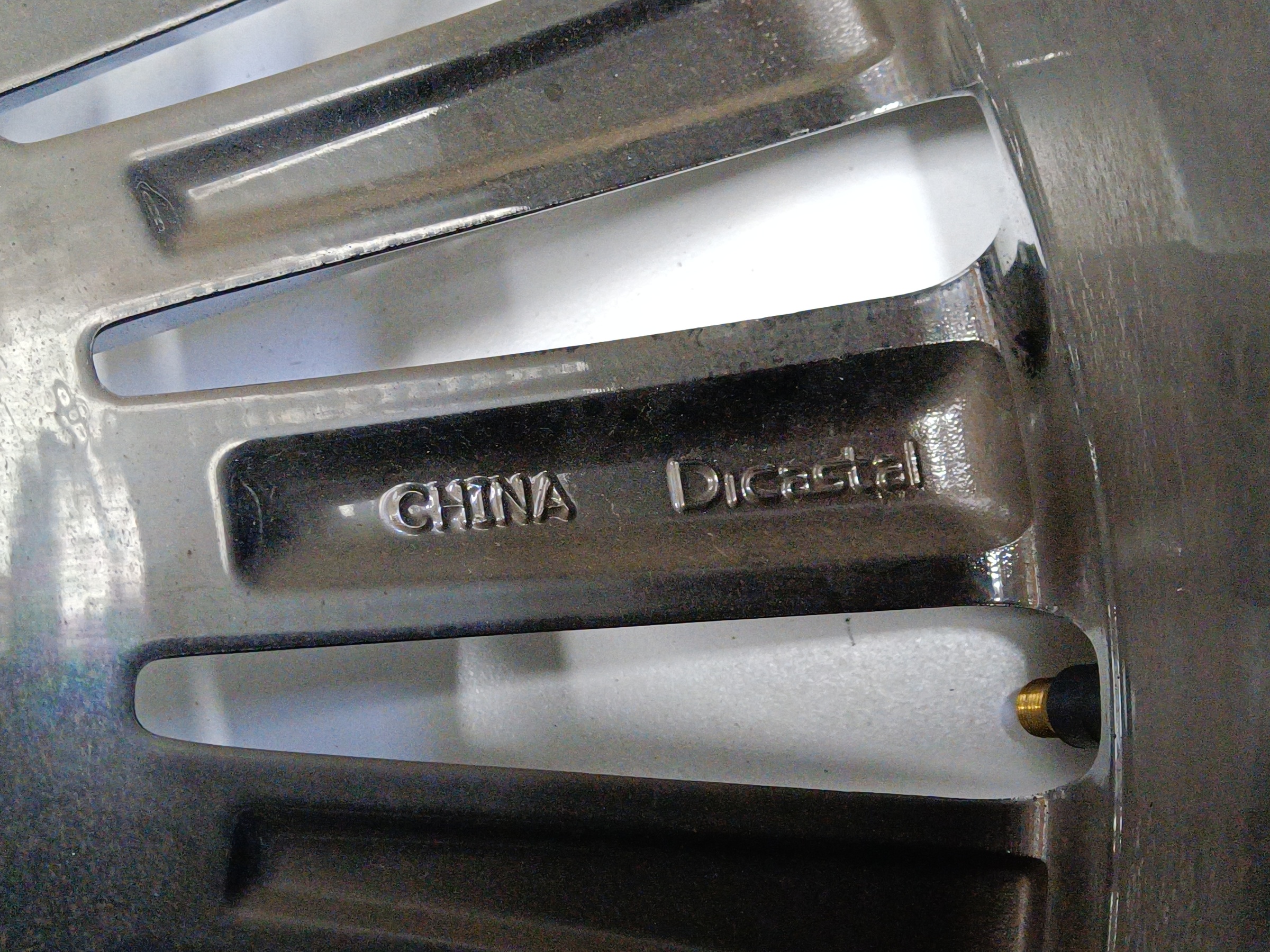 Диск колеса литой Tank 500 R19