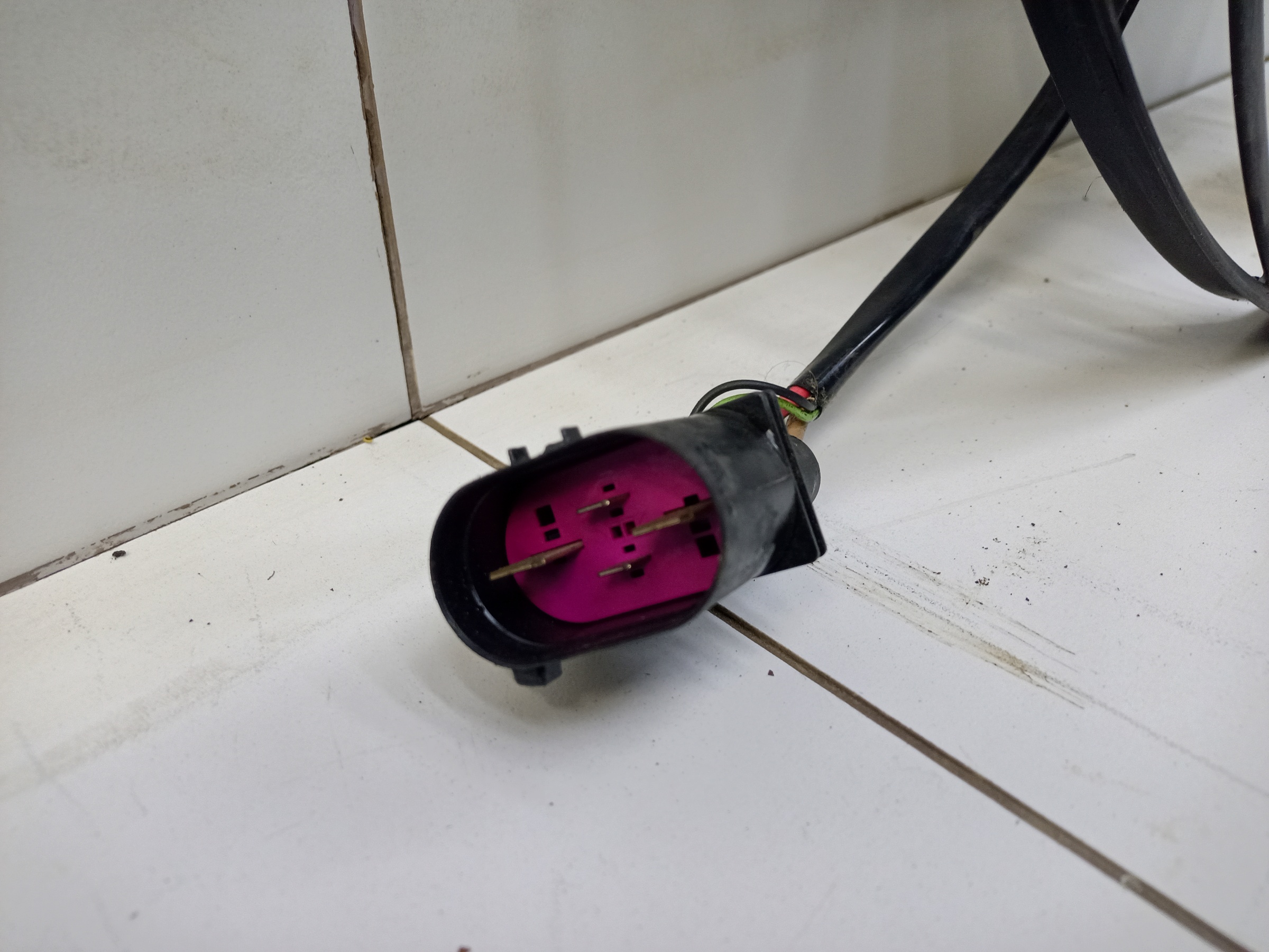 Вентилятор радиатора Audi A4 B9