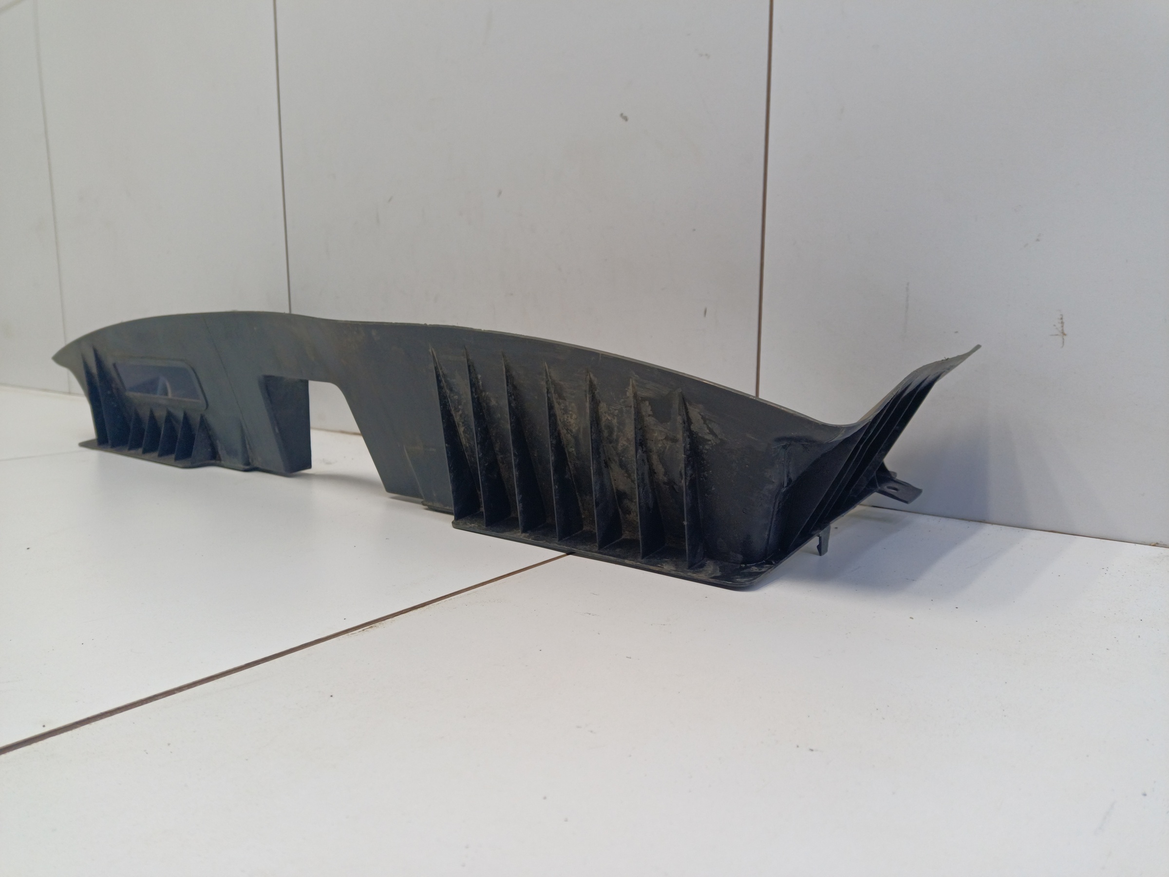 Воздуховод радиатора верхний Hongqi HS5