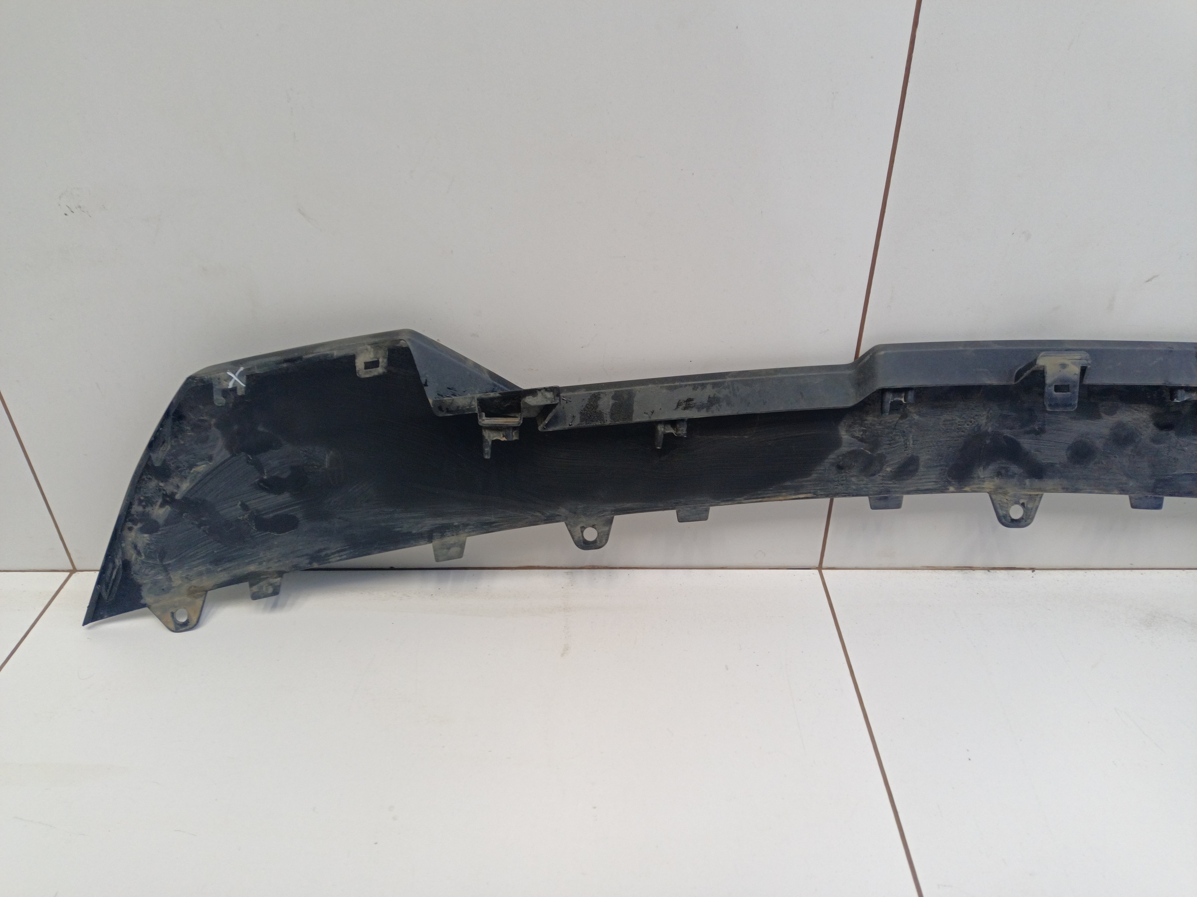 Накладка переднего бампера Geely Atlas 2