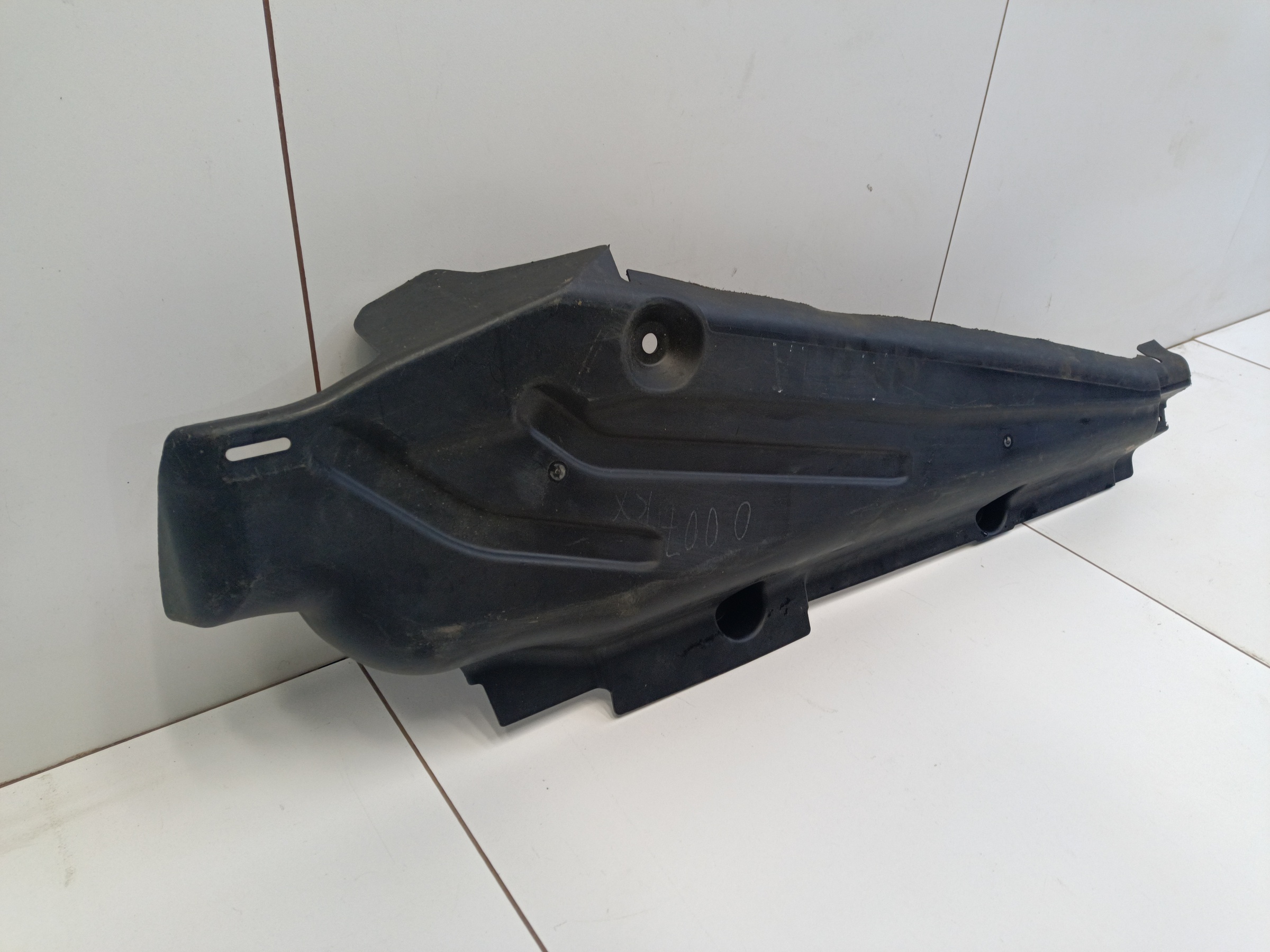 Защита днища задняя левая Mercedes Benz GL-Klasse X166