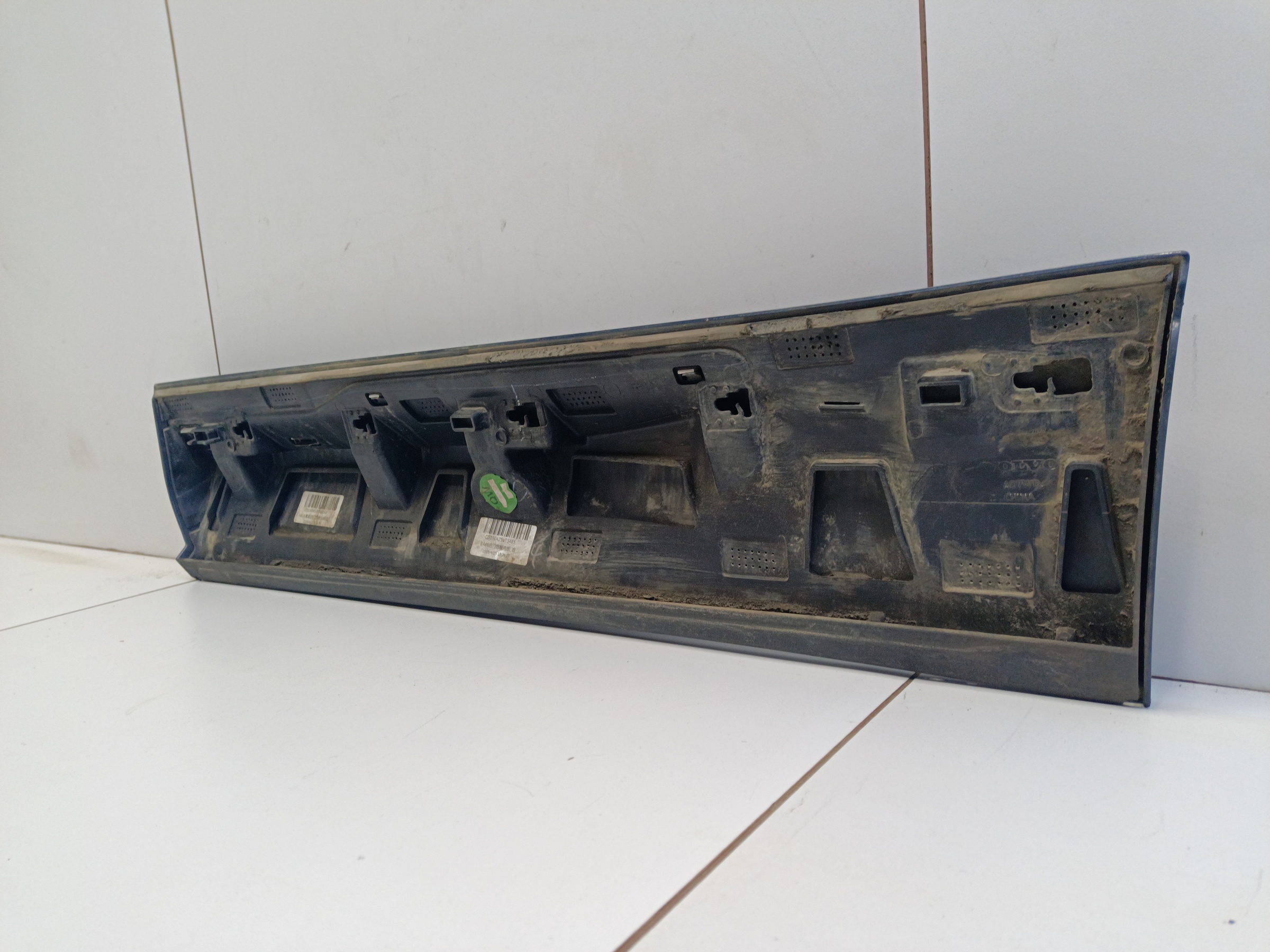 Накладка двери задней правой Volvo XC60  2