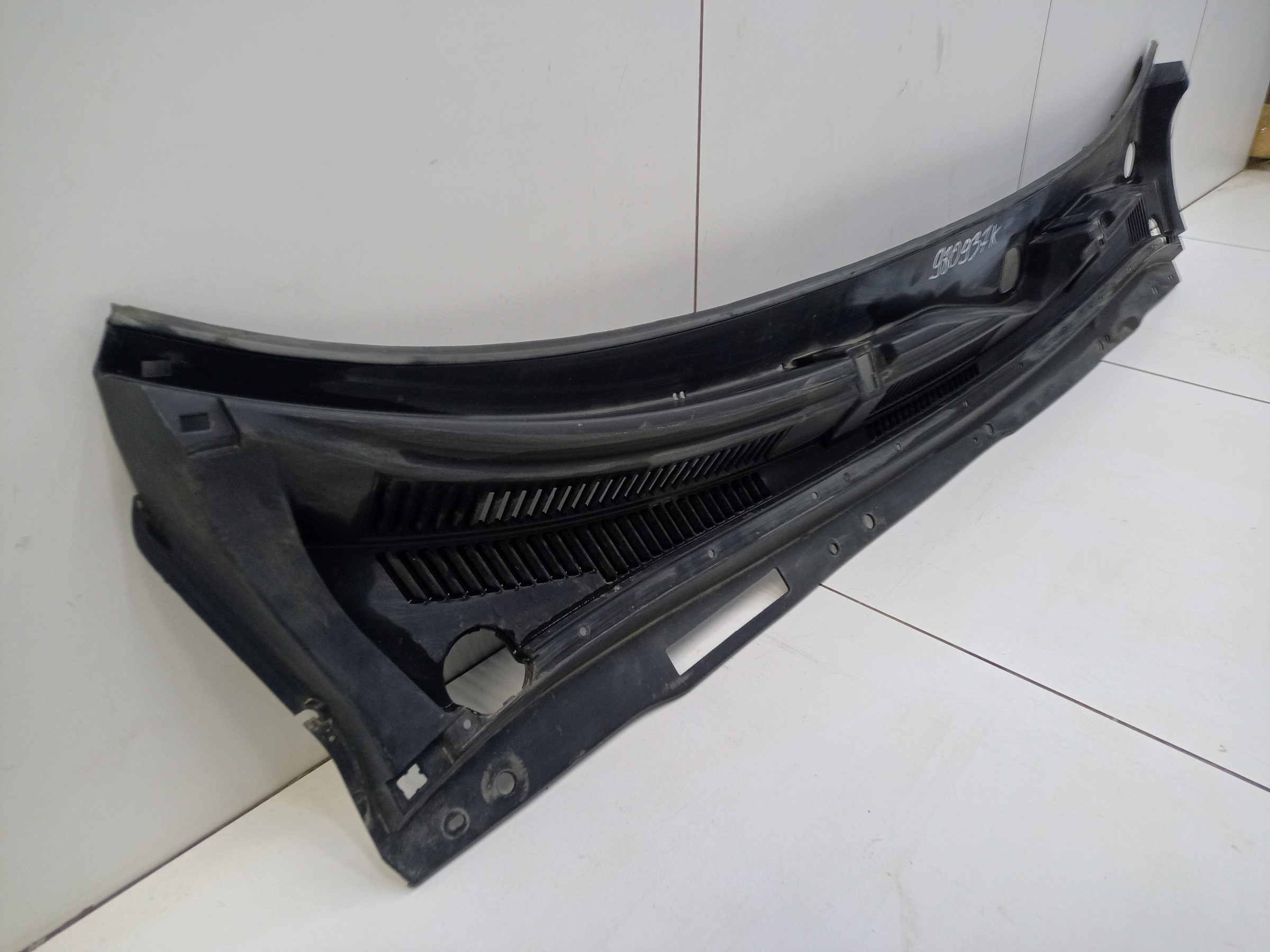 Жабо Chery Tiggo 8 Pro