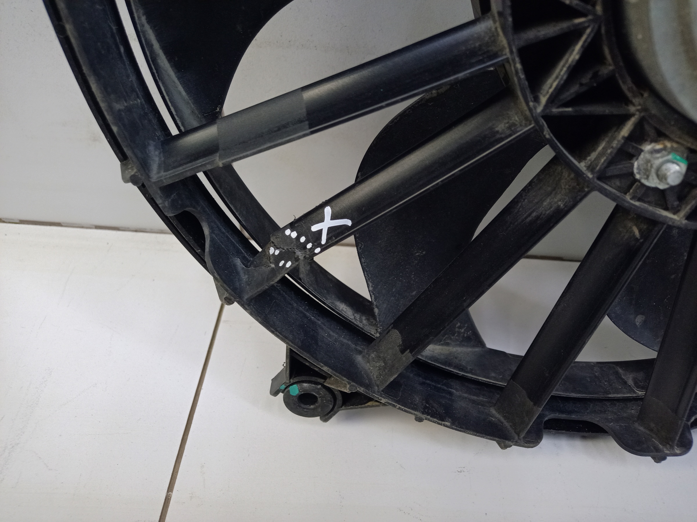 Вентилятор радиатора охлаждения двигателя Exeed TXL