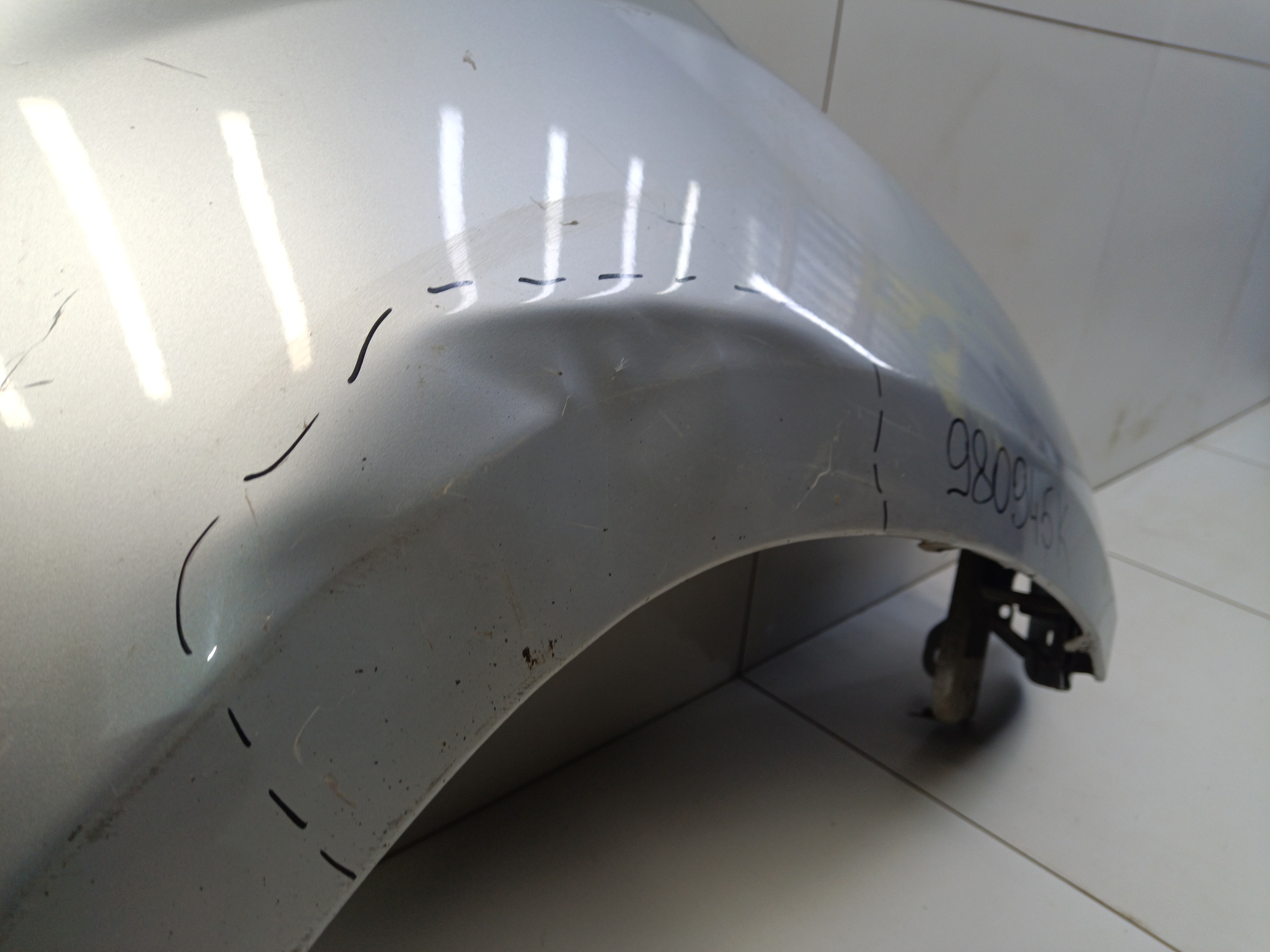 Крыло переднее правое Renault Duster 1