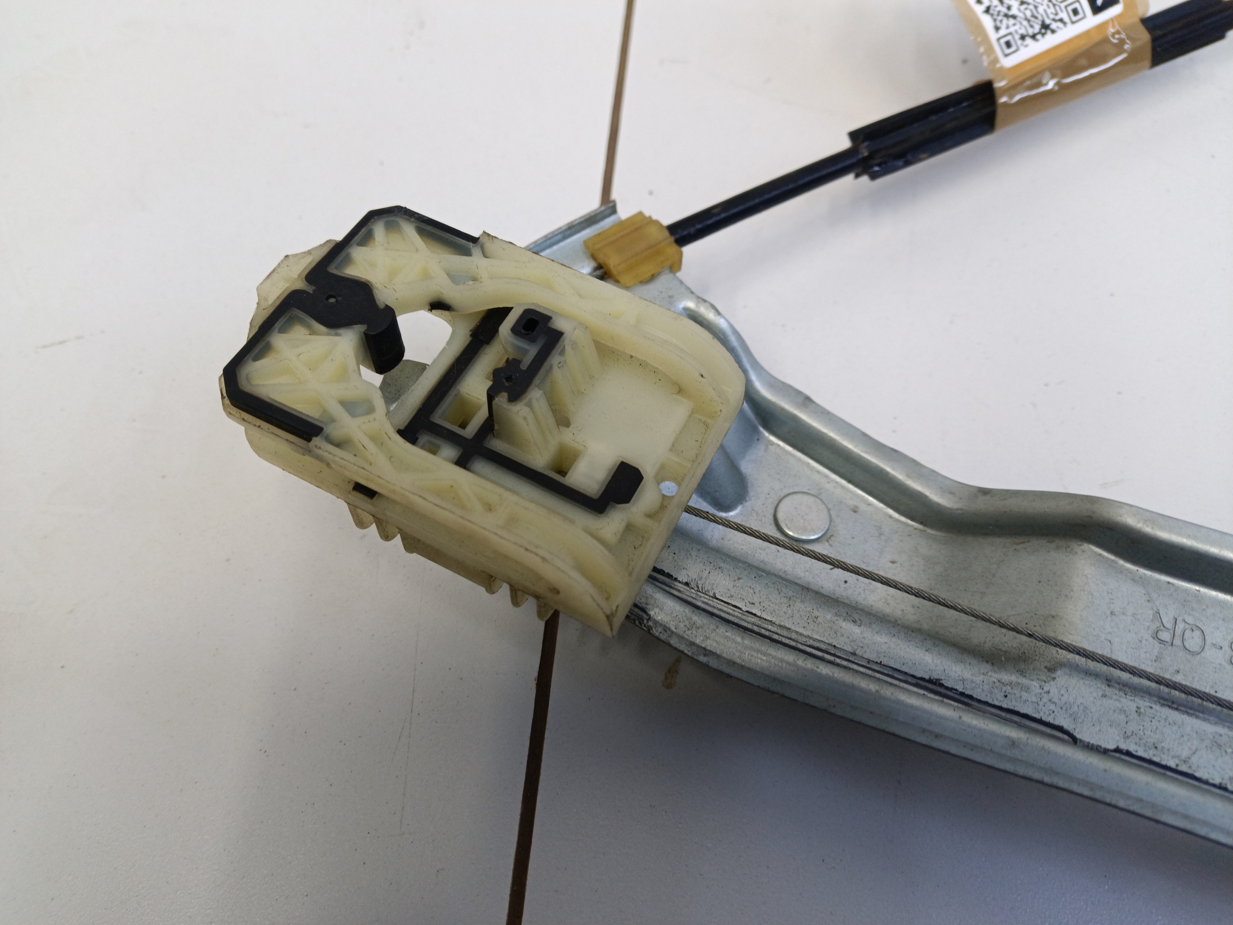 Стеклоподъёмник двери передней правой Chery Tiggo 7 Pro