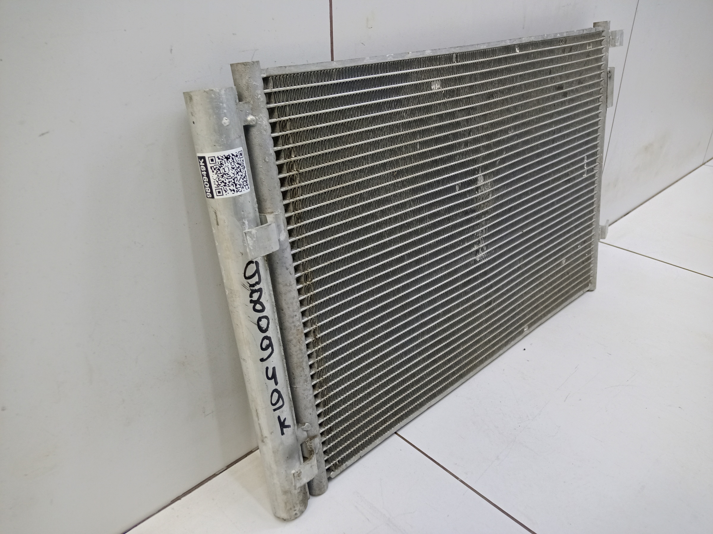 Радиатор кондиционера Hyundai Solaris 1 " Ashuno "