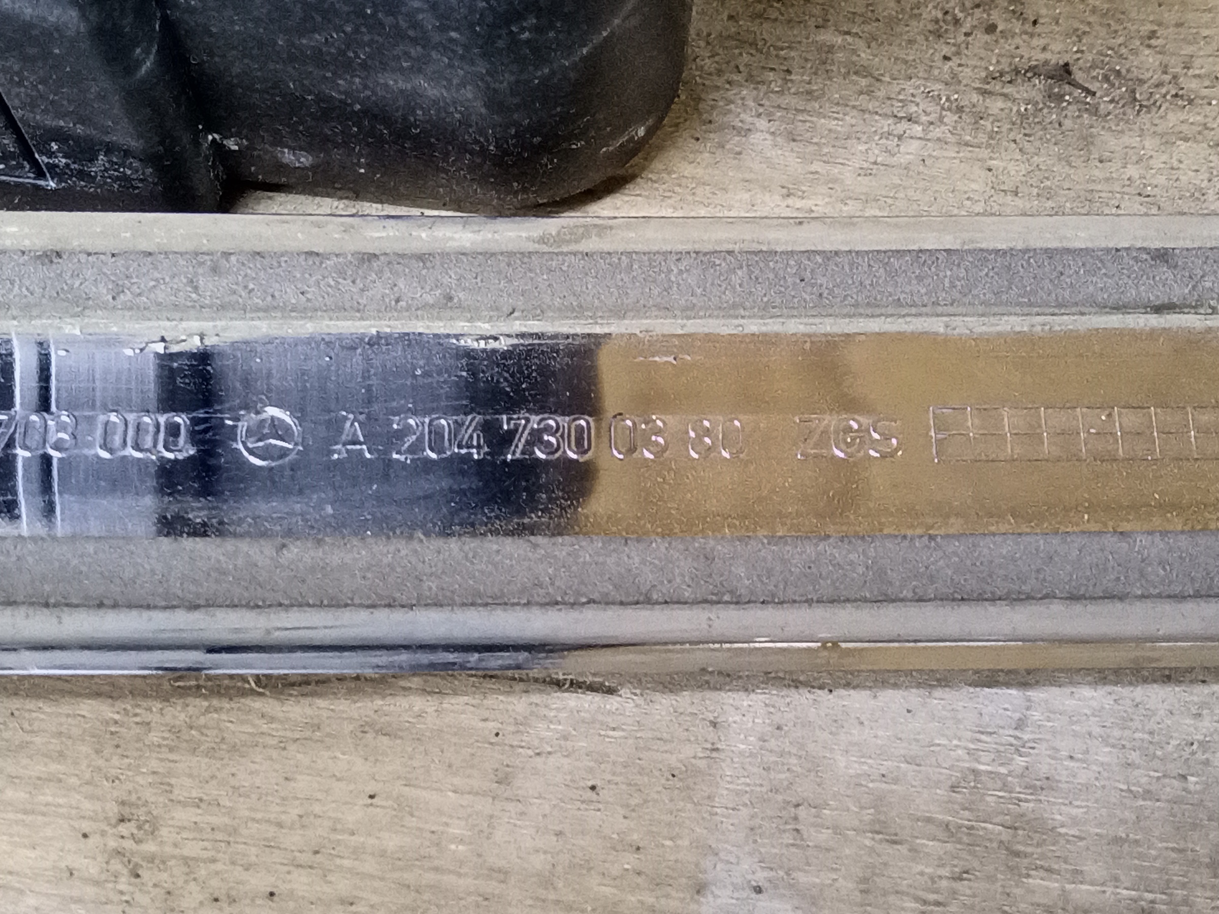 Накладка хром двери задней левой Mercedes Benz GLK-Klasse X204