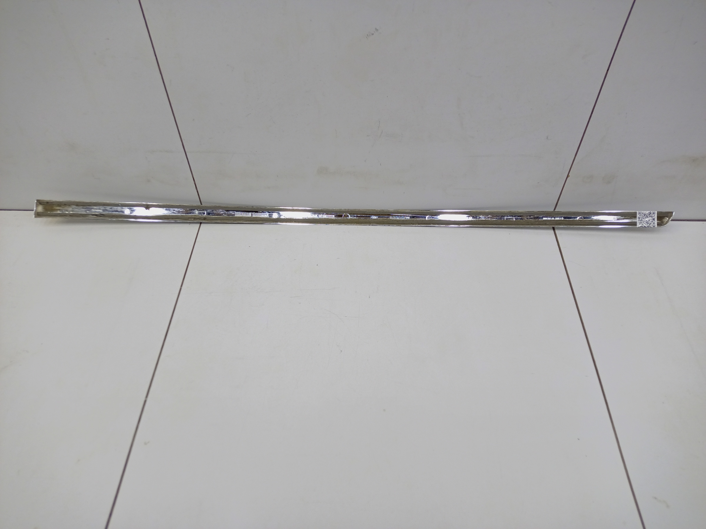 Накладка &laquo; хром &raquo; двери передняя левая Mercedes Benz GLK-Klasse X204