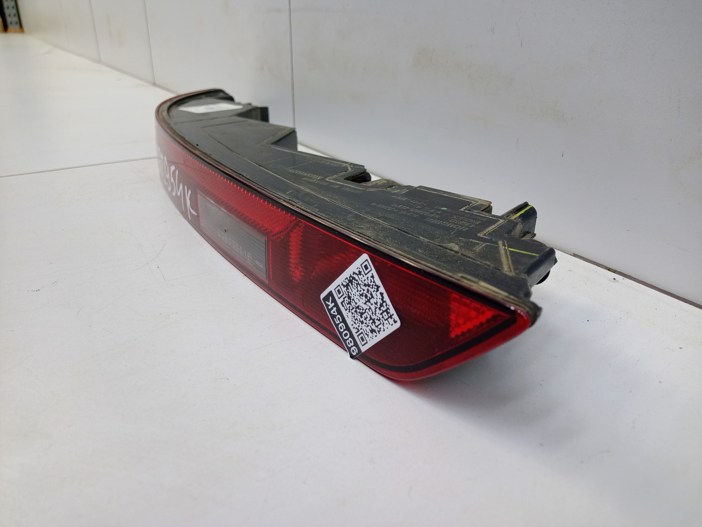 Фара ПТФ задняя левая Audi Q5 2