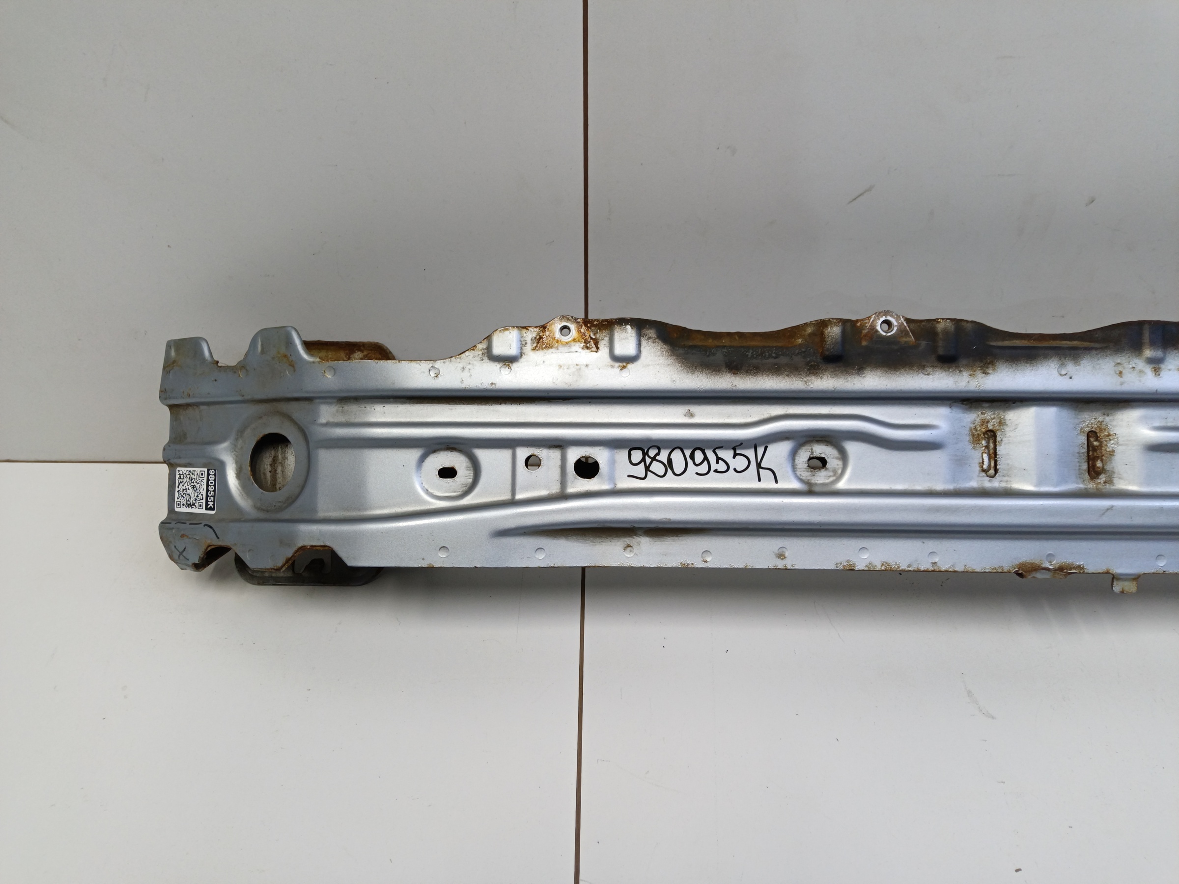 Усилитель переднего бампера Subaru Forester 4 SJ