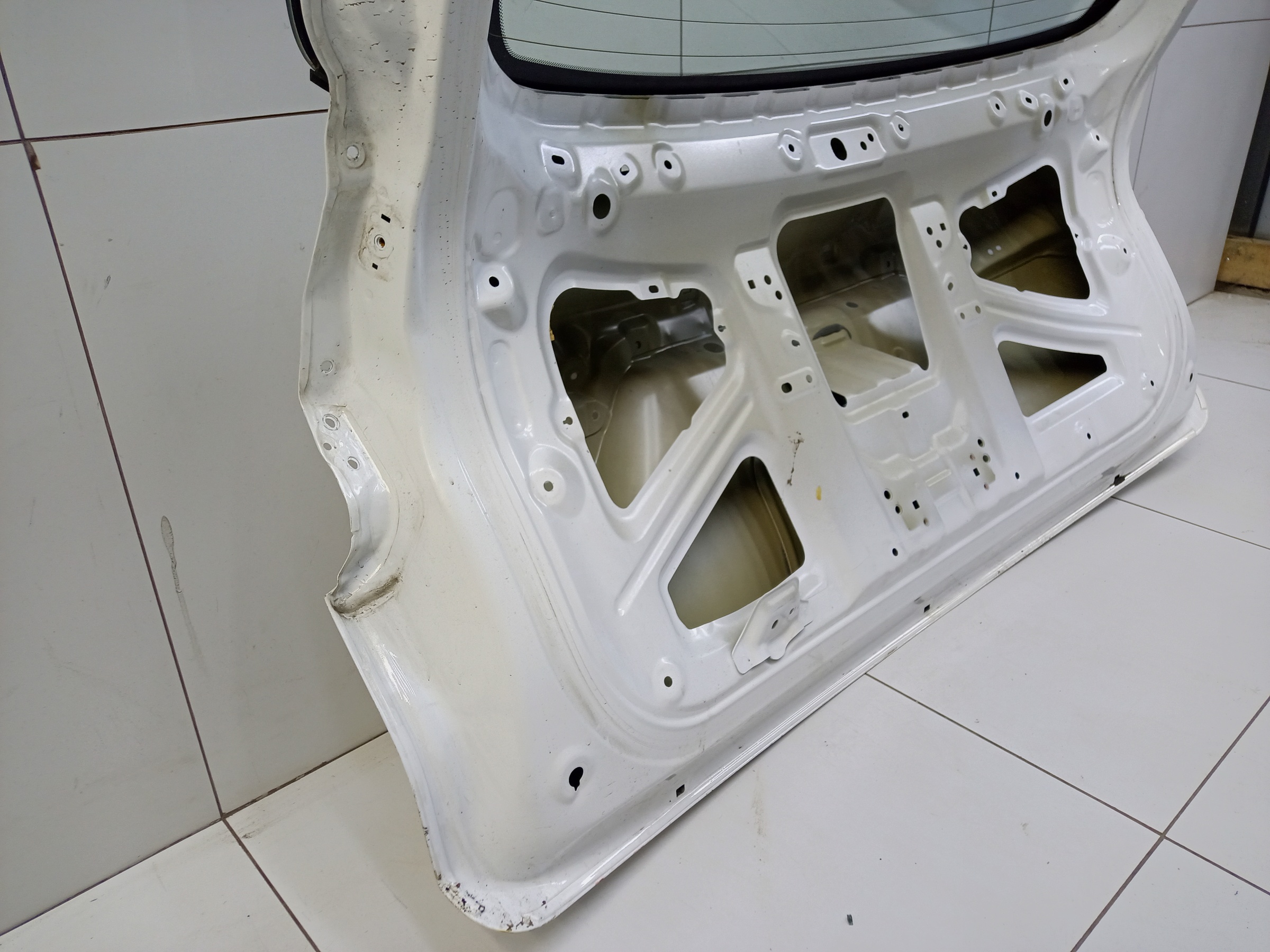 Крышка багажника Haval F7x