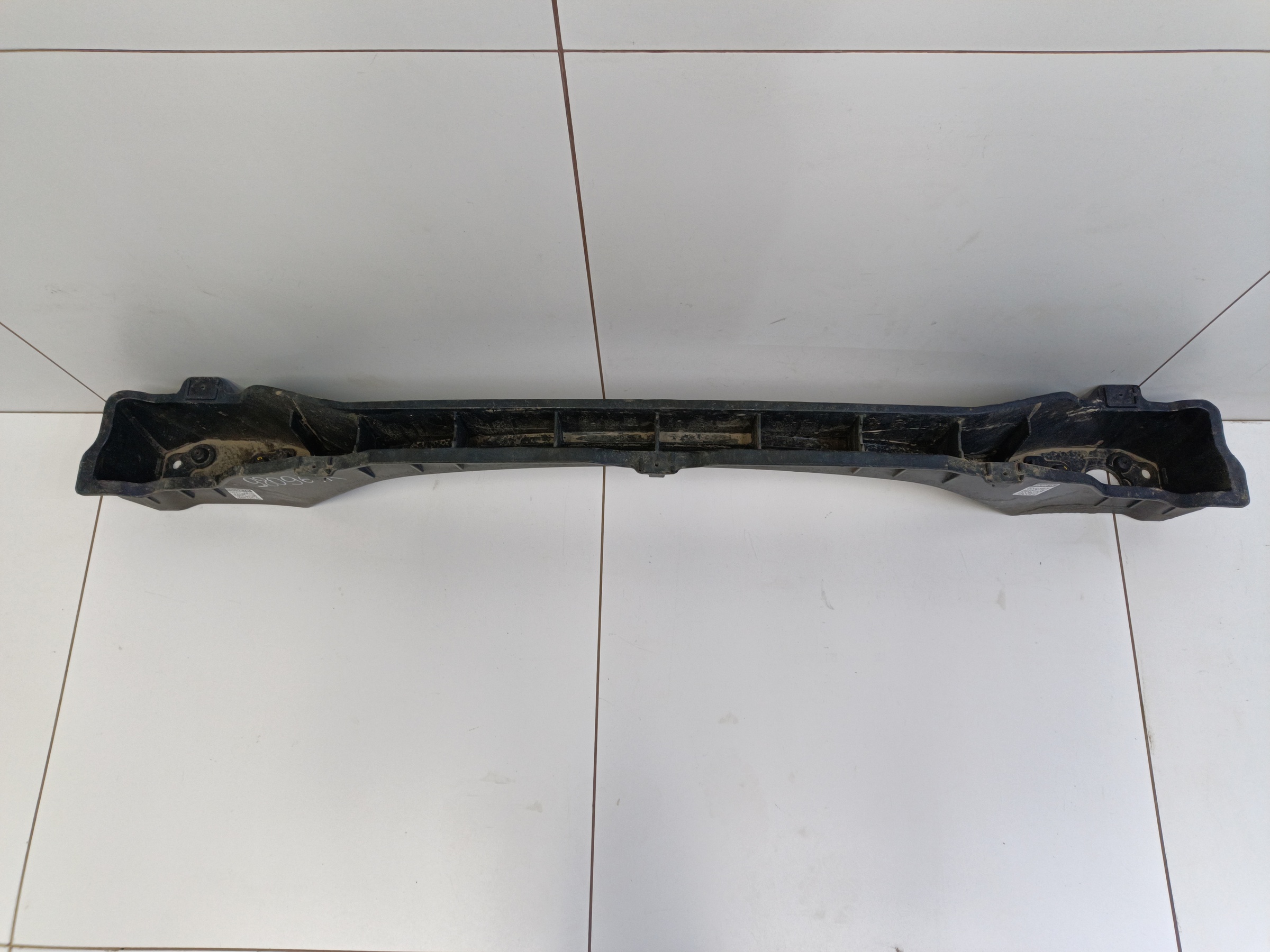 Усилитель заднего бампера Hyundai Santa Fe 4 Restail