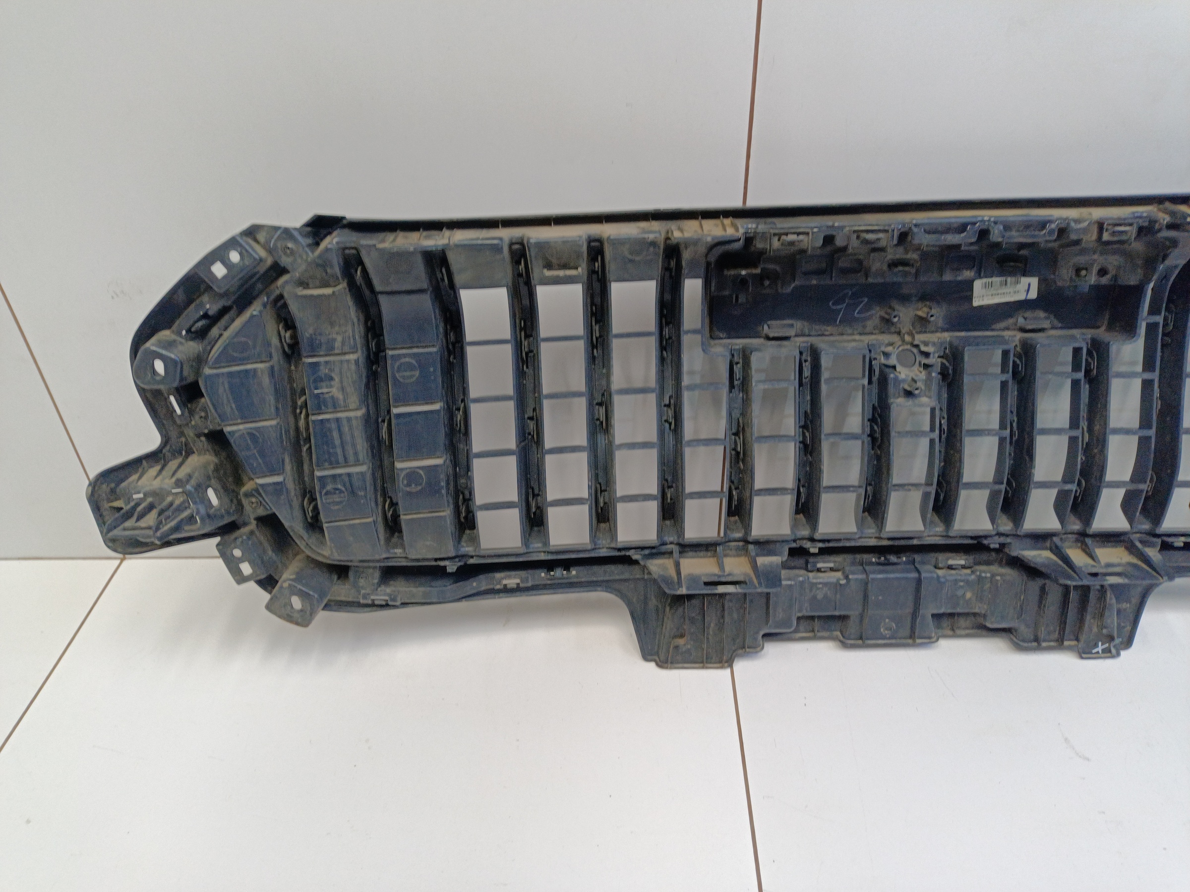 Решетка радиатора Haval Jolion Restail под камеру