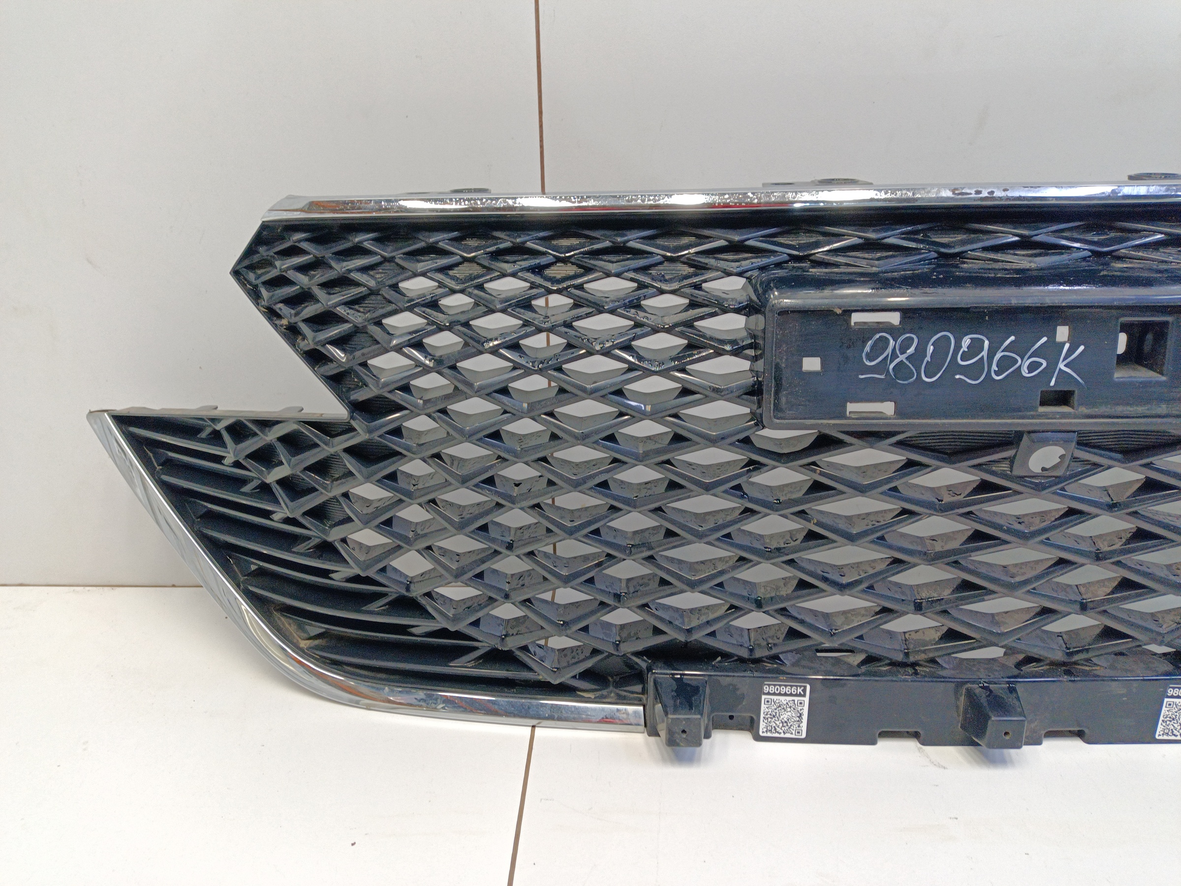 Решётка радиатора Haval F7 Restail