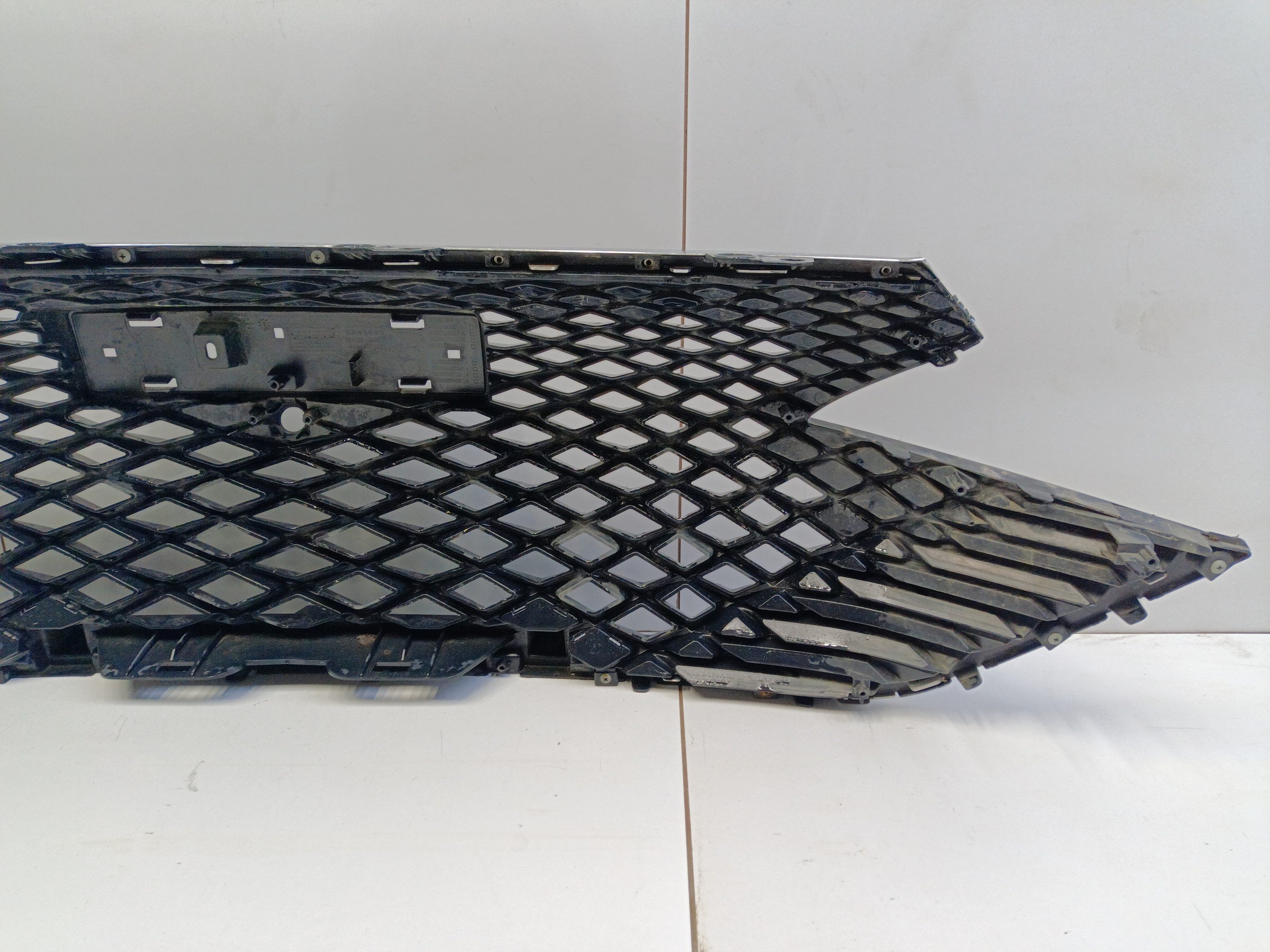 Решётка радиатора Haval F7 Restail