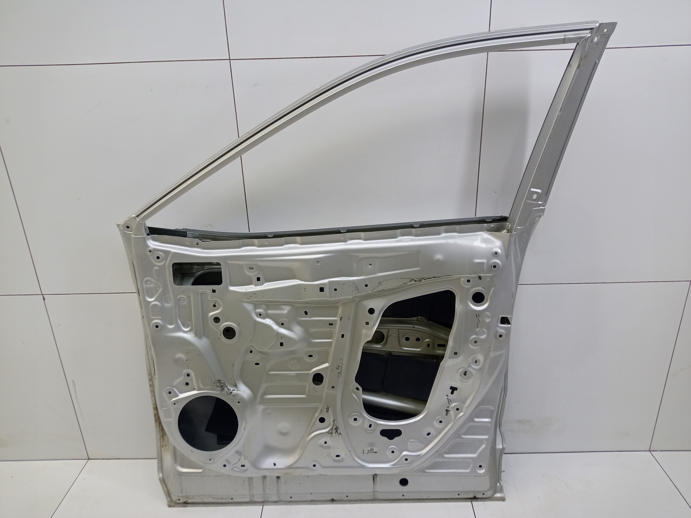 Дверь передняя правая Toyota RAV4 XA50