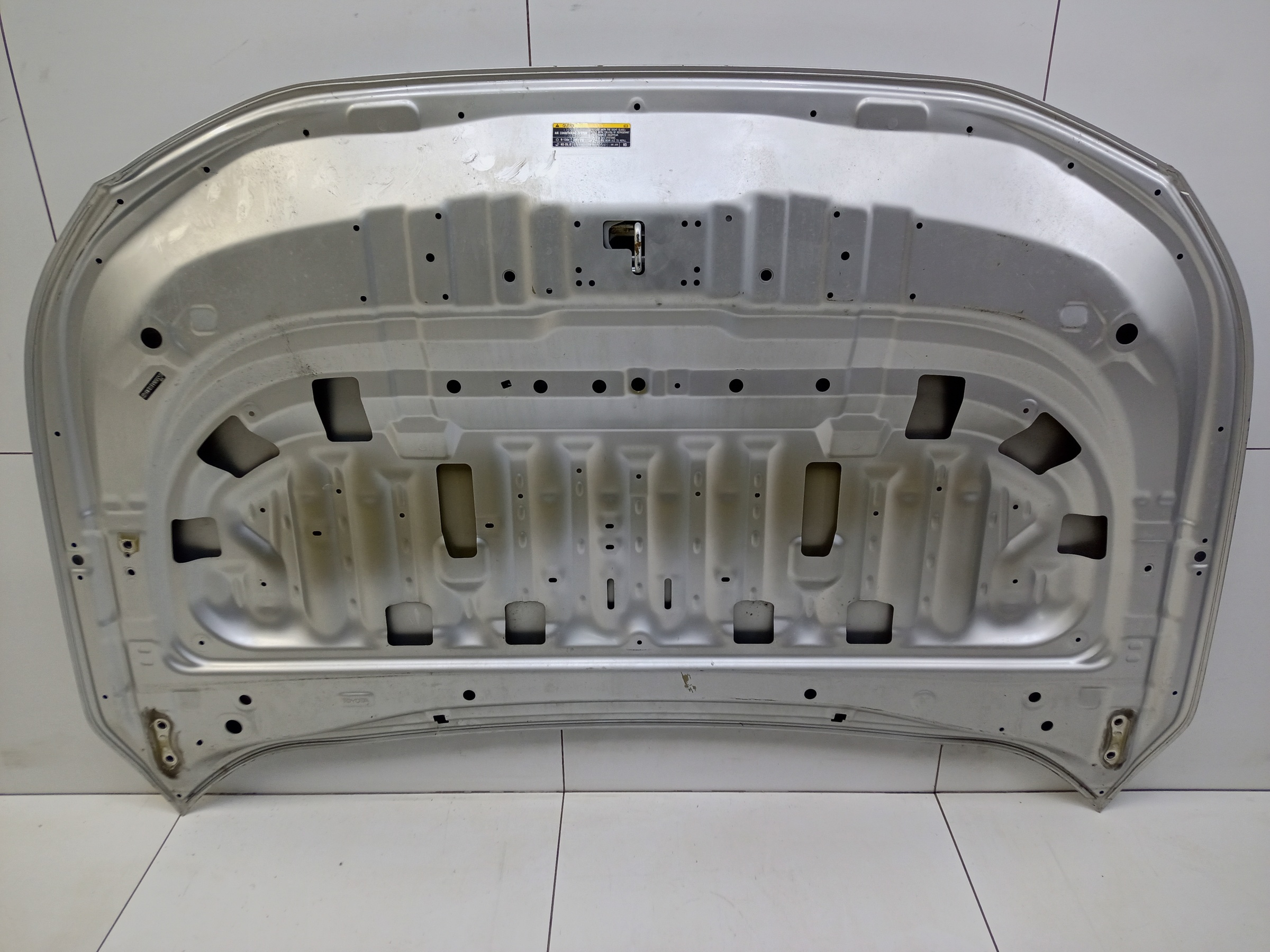 Капот Toyota RAV4 XA50