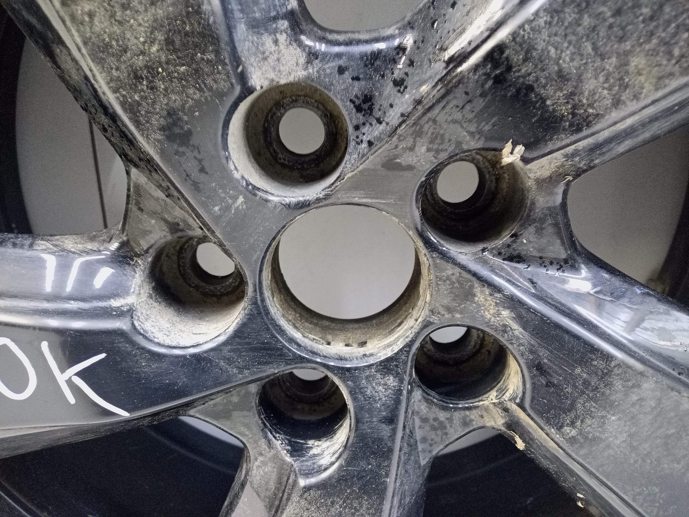 Диск колеса литой Toyota RAV4 XA50 R18 черный