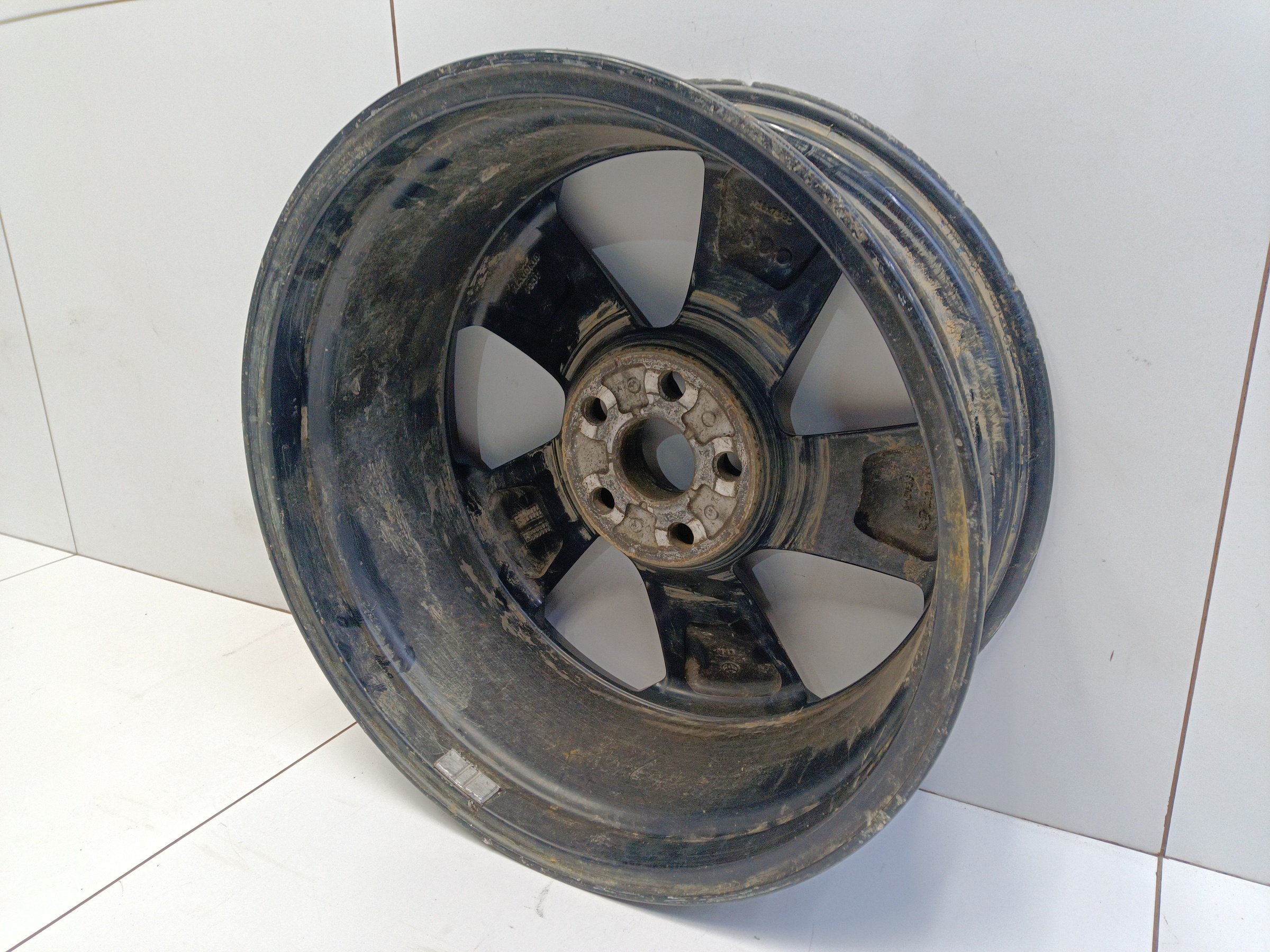 Диск колеса литой Toyota RAV4 XA50 R18 черный