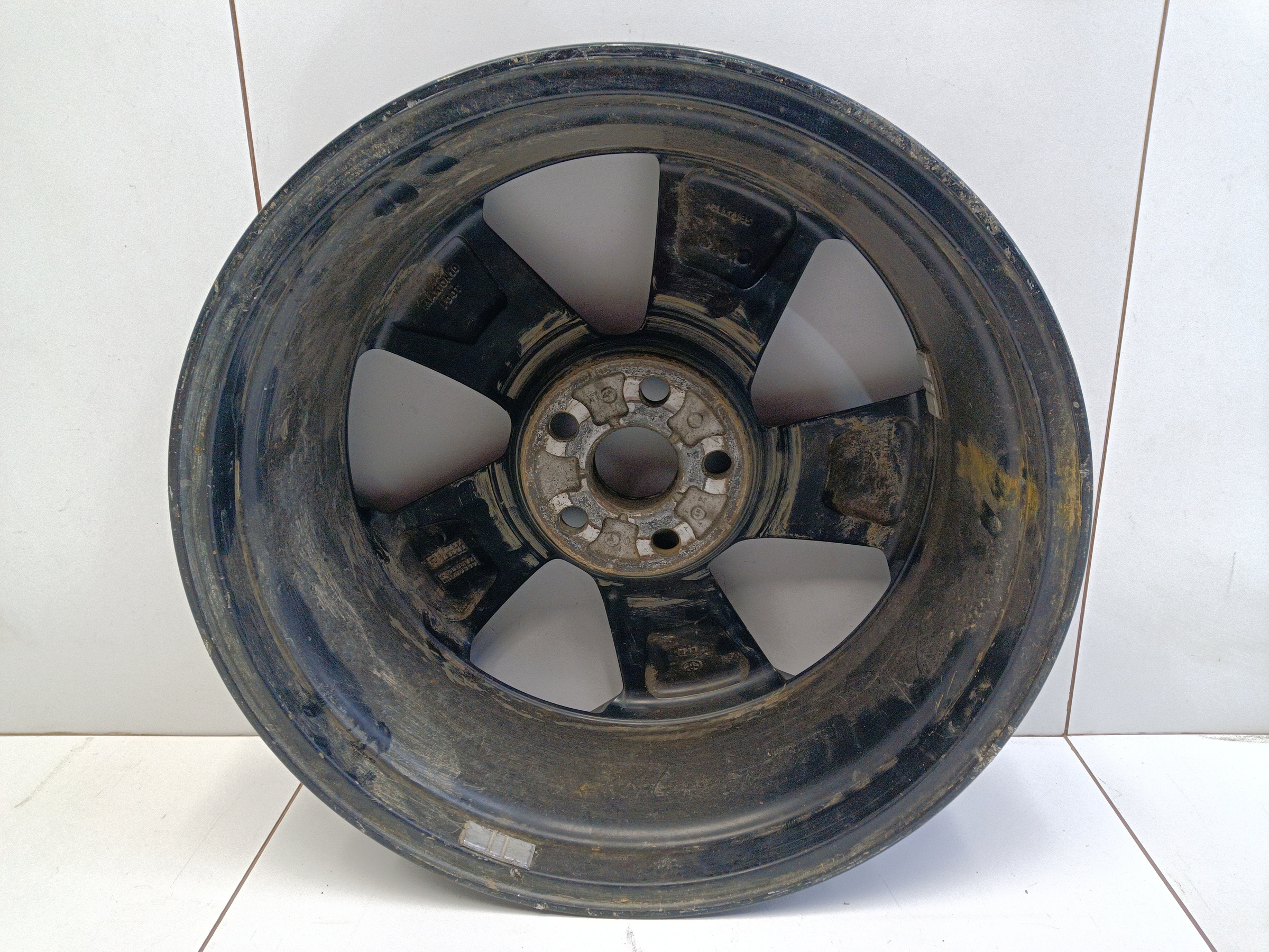 Диск колеса литой Toyota RAV4 XA50 R18 черный