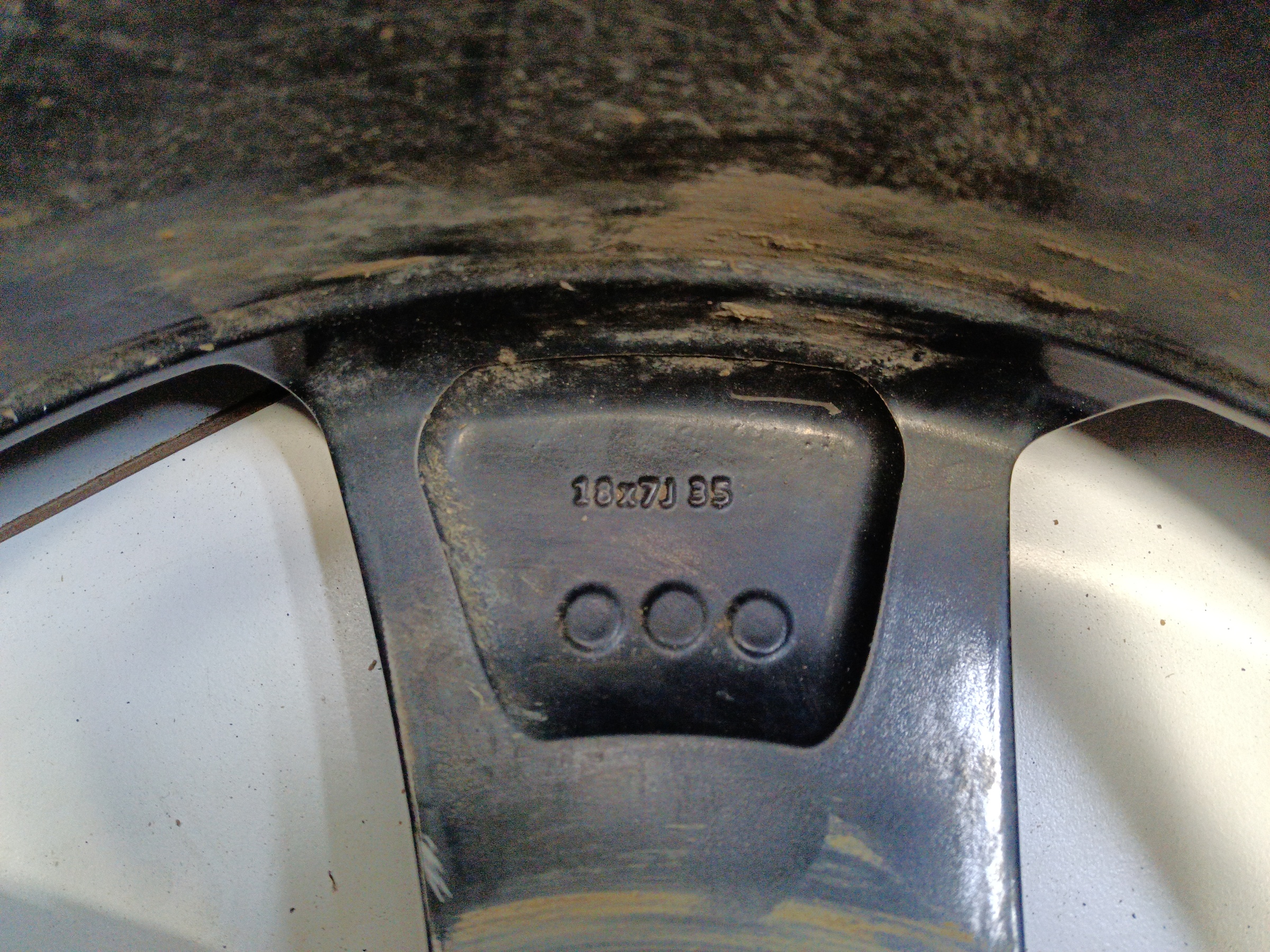 Диск колеса литой Toyota RAV4 XA50 R18 черный