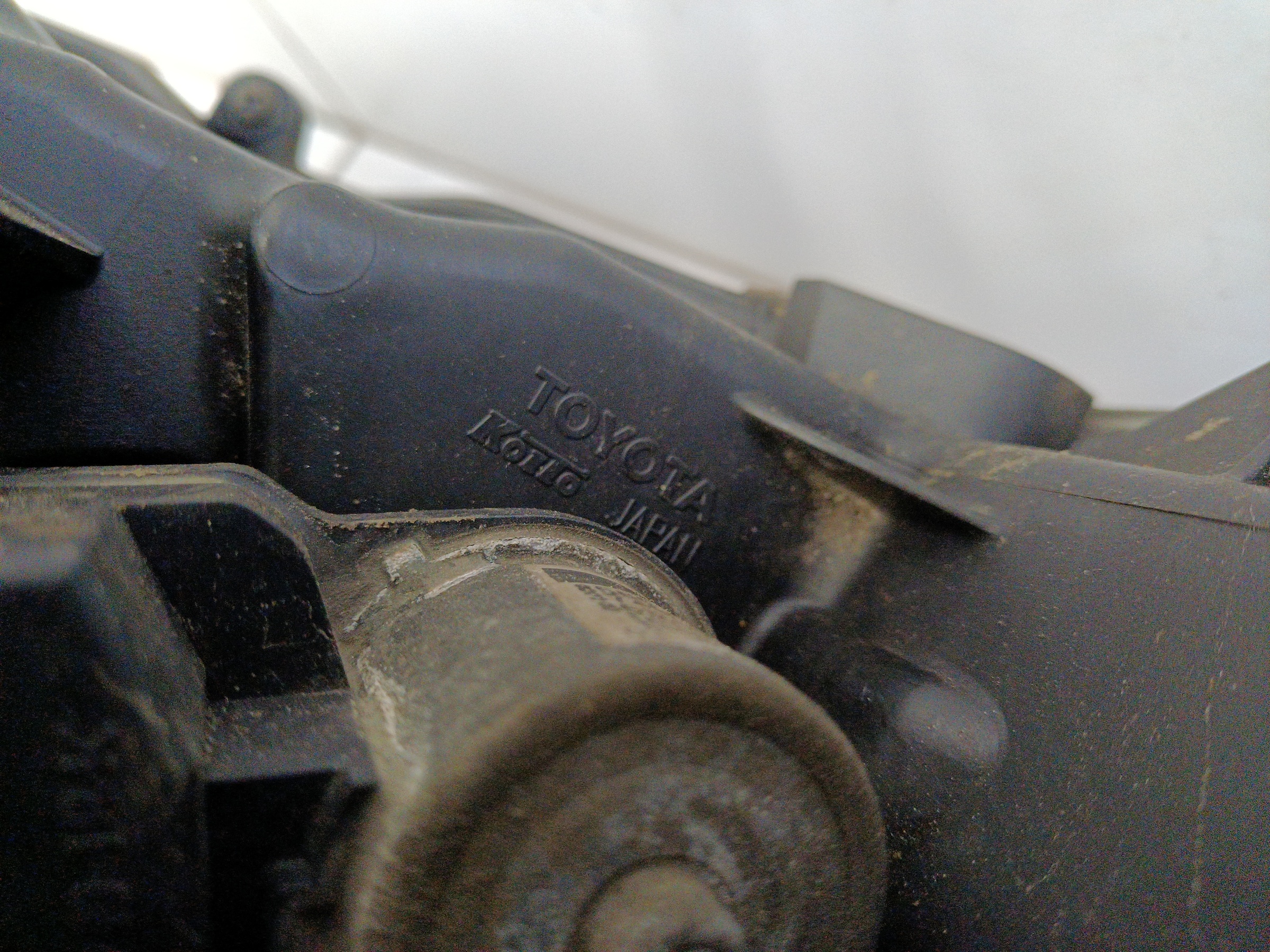 Фара передняя правая Toyota Land Cruiser Prado 150 Restail 2 LED