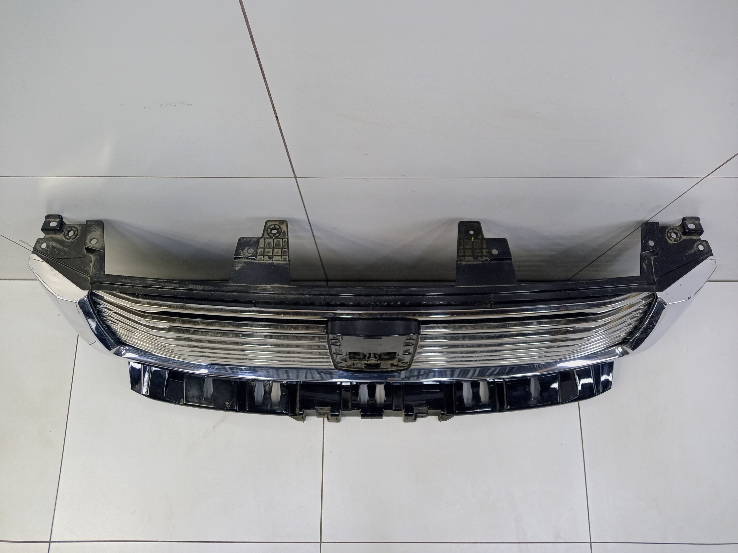 Решетка радиатора Tank 500