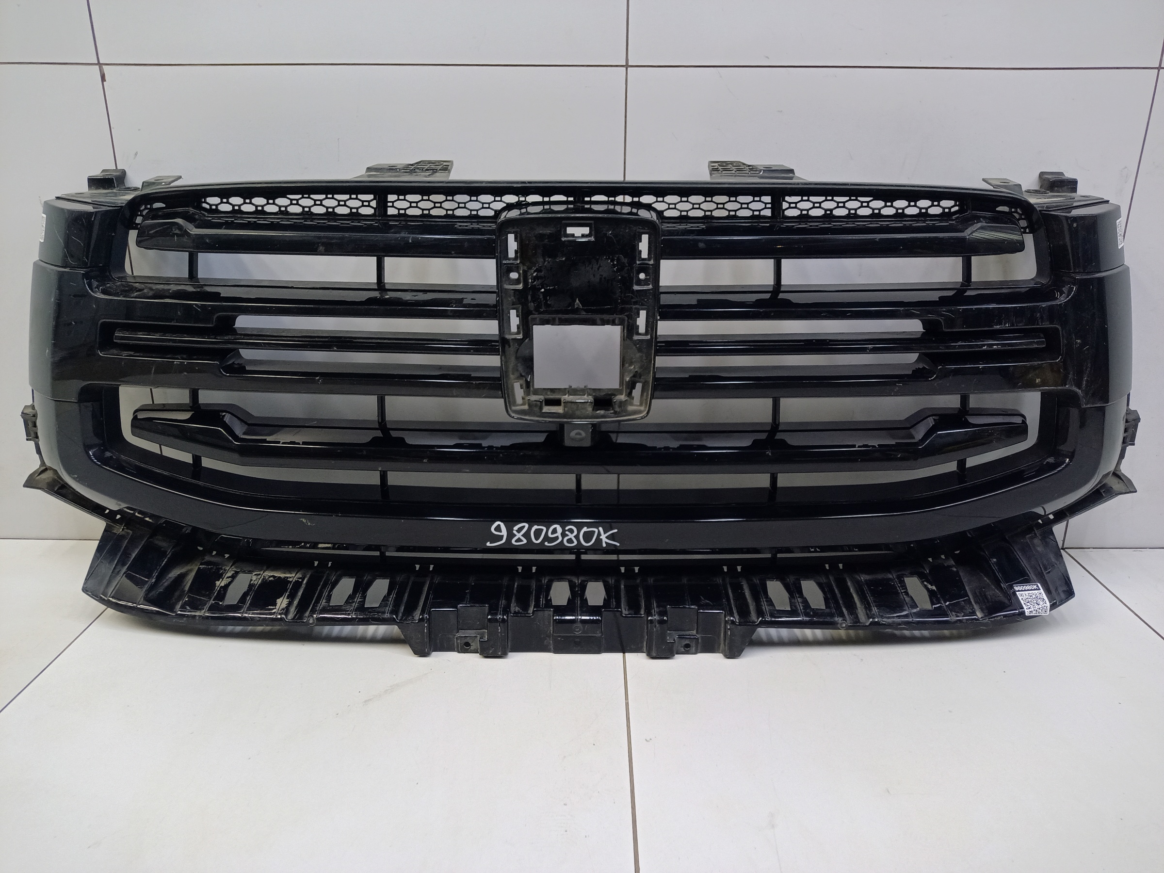 Решетка радиатора Tank 500 Black Trail черная