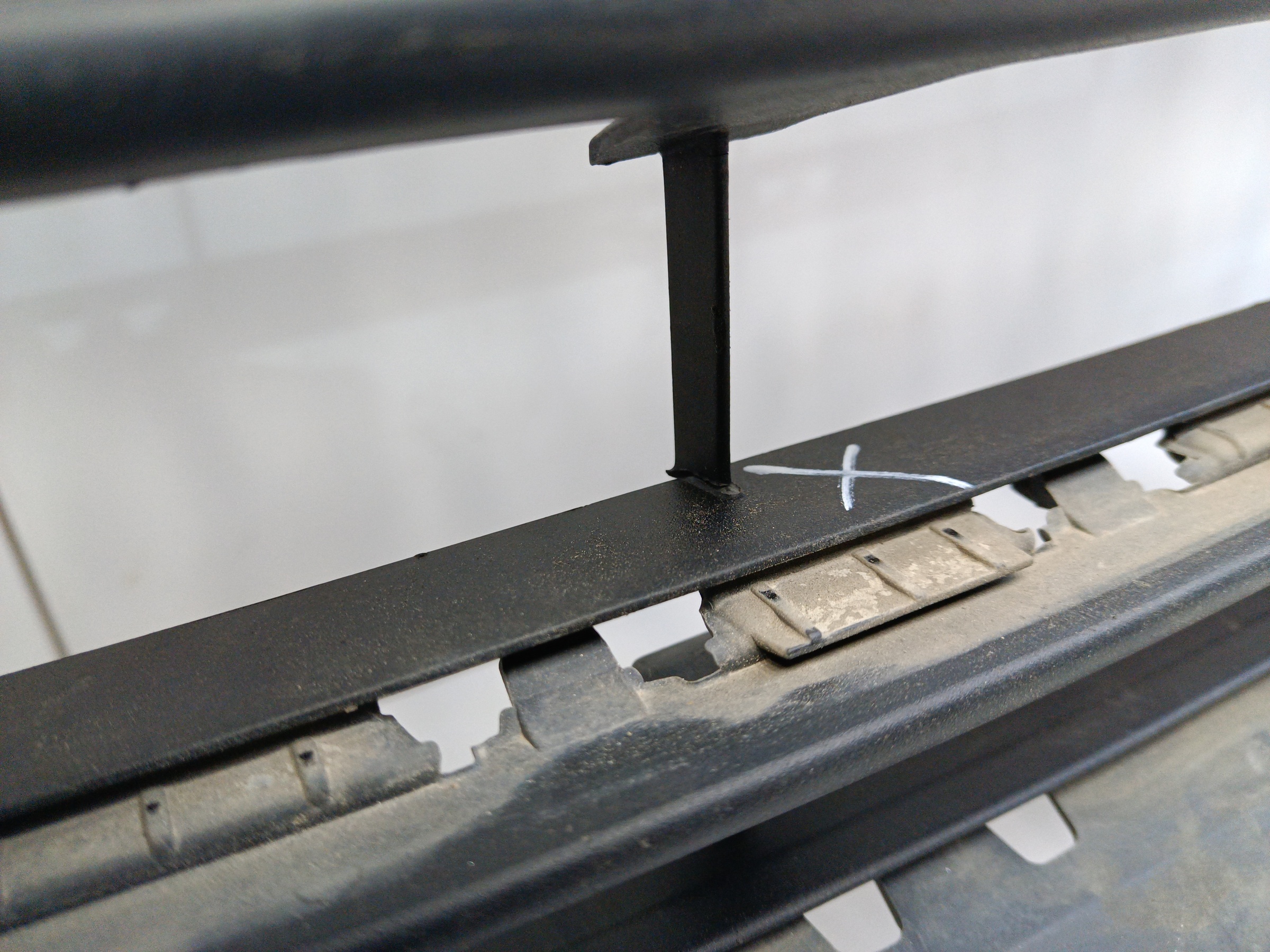 Решётка переднего бампера центральная Porsche Cayenne 3