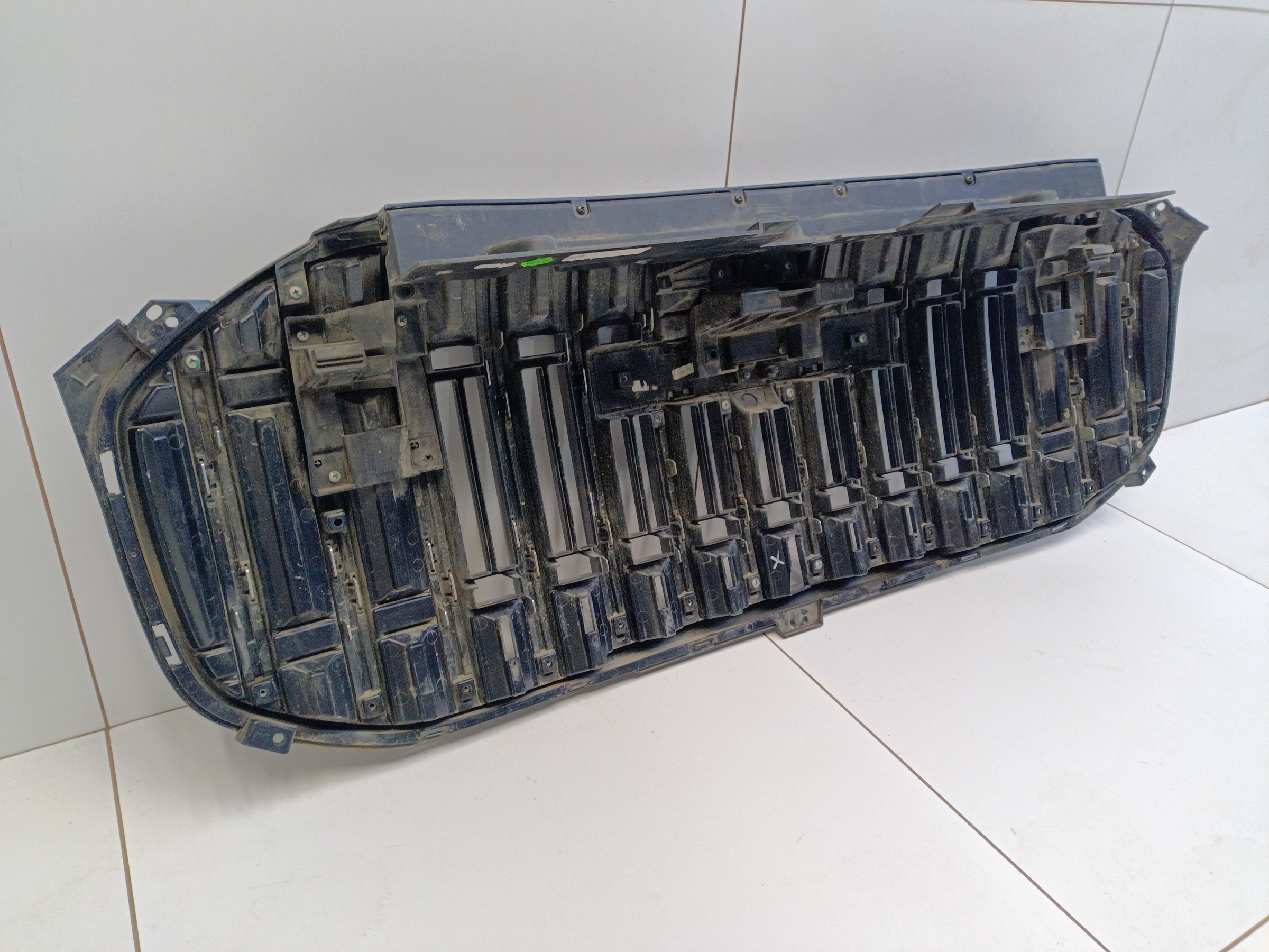 Решетка радиатора Jaecoo J8