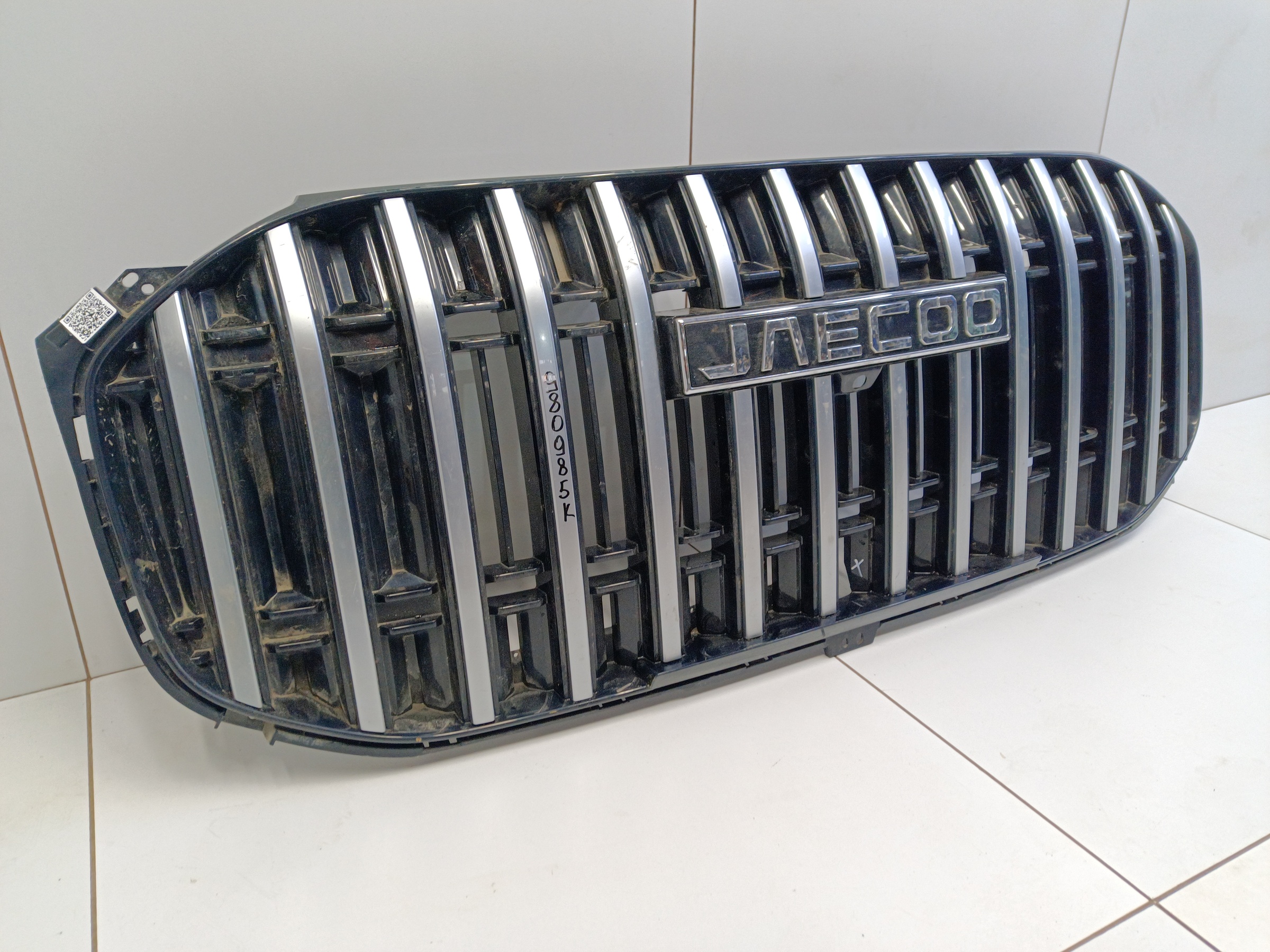 Решетка радиатора Jaecoo J8