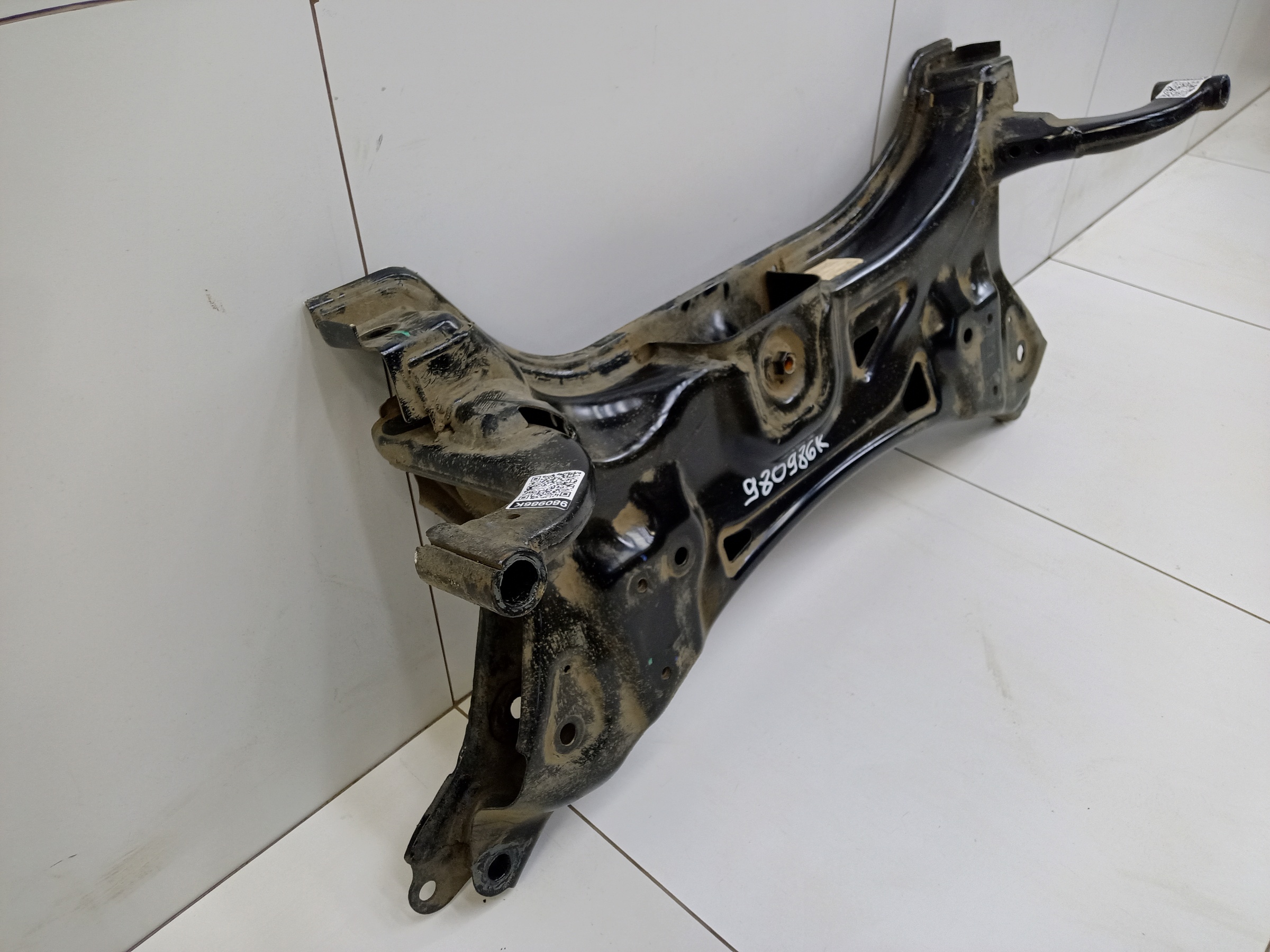 Подрамник передний Geely Coolray